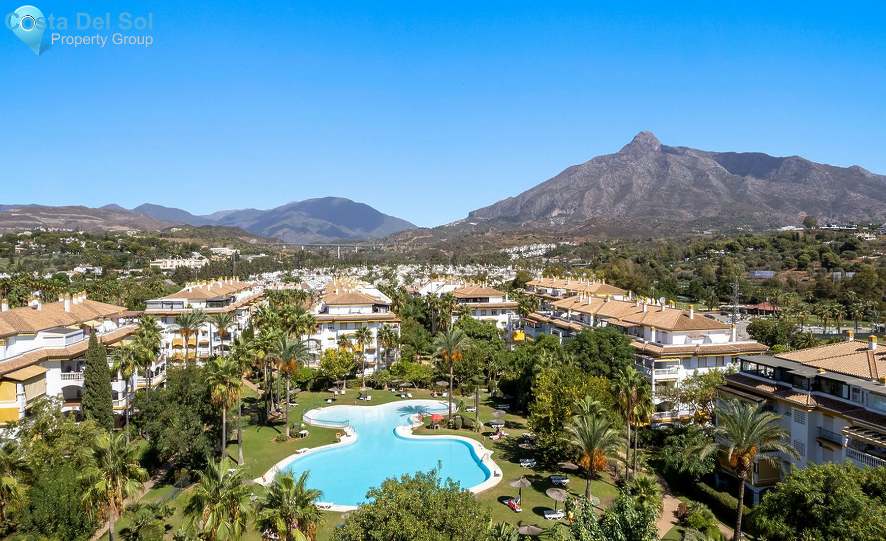 Middle Floor Apartment in Puerto Banús-1403714