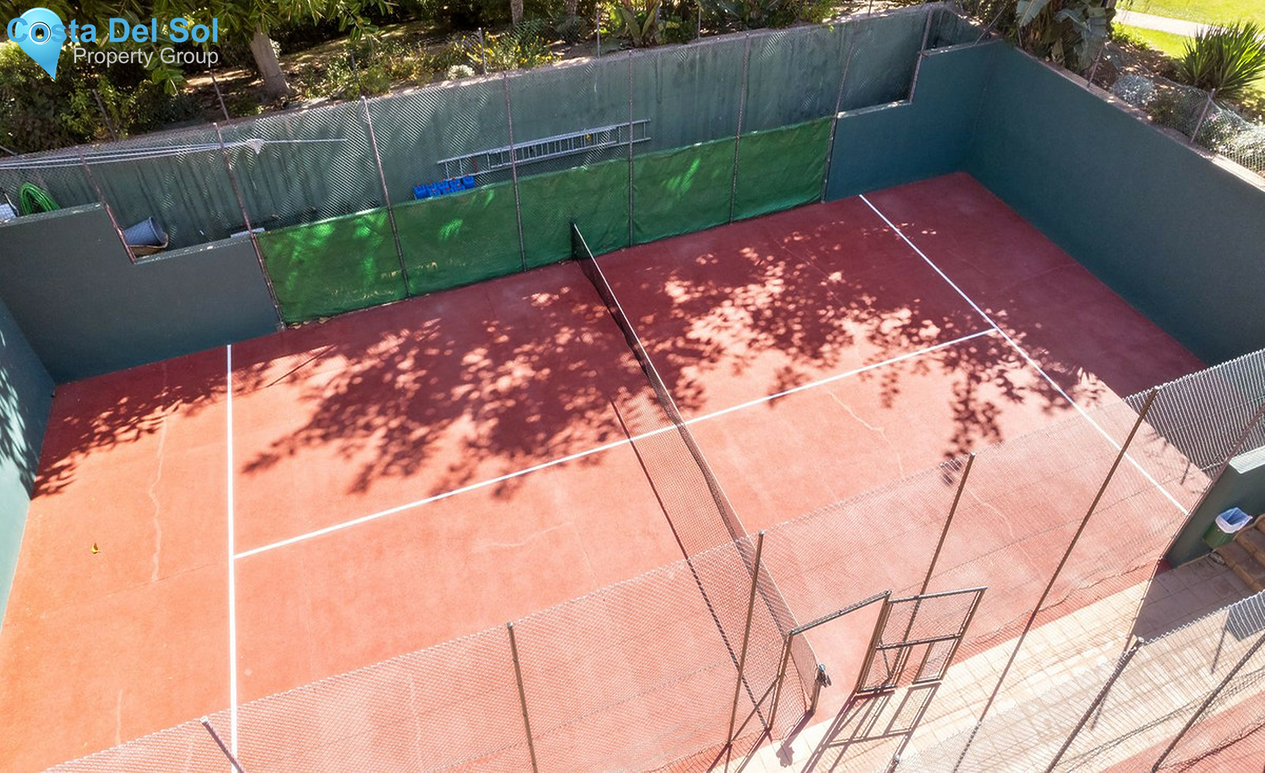 Middle Floor Apartment in Puerto Banús-1403718