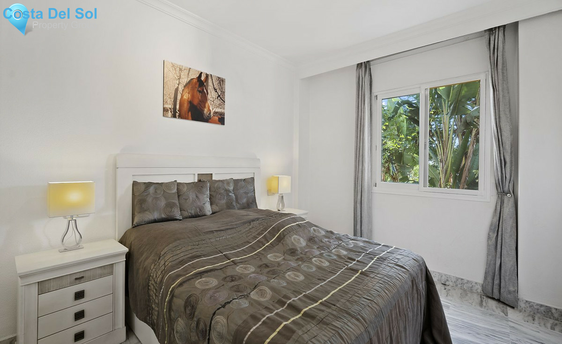Middle Floor Apartment in Puerto Banús-1403708