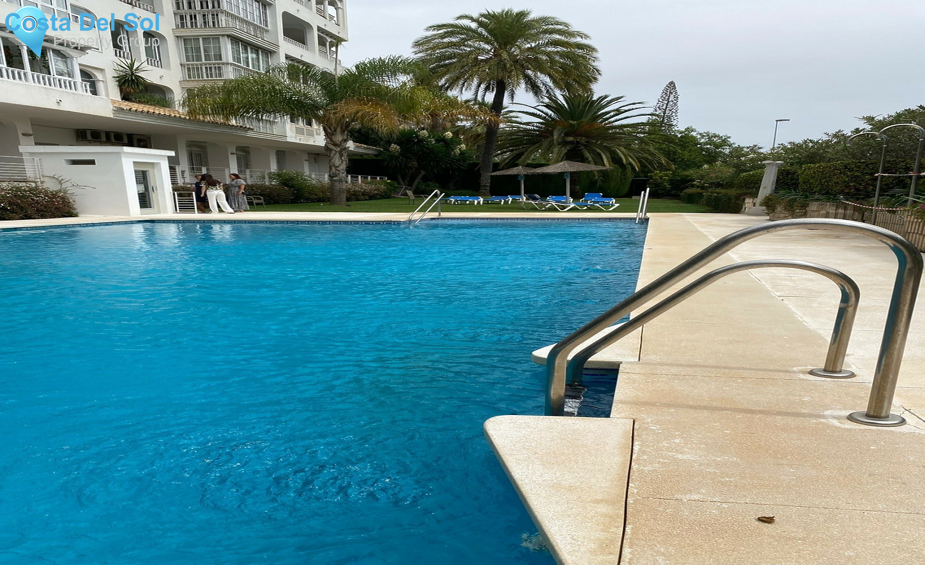 Middle Floor Apartment in Puerto Banús-1512526