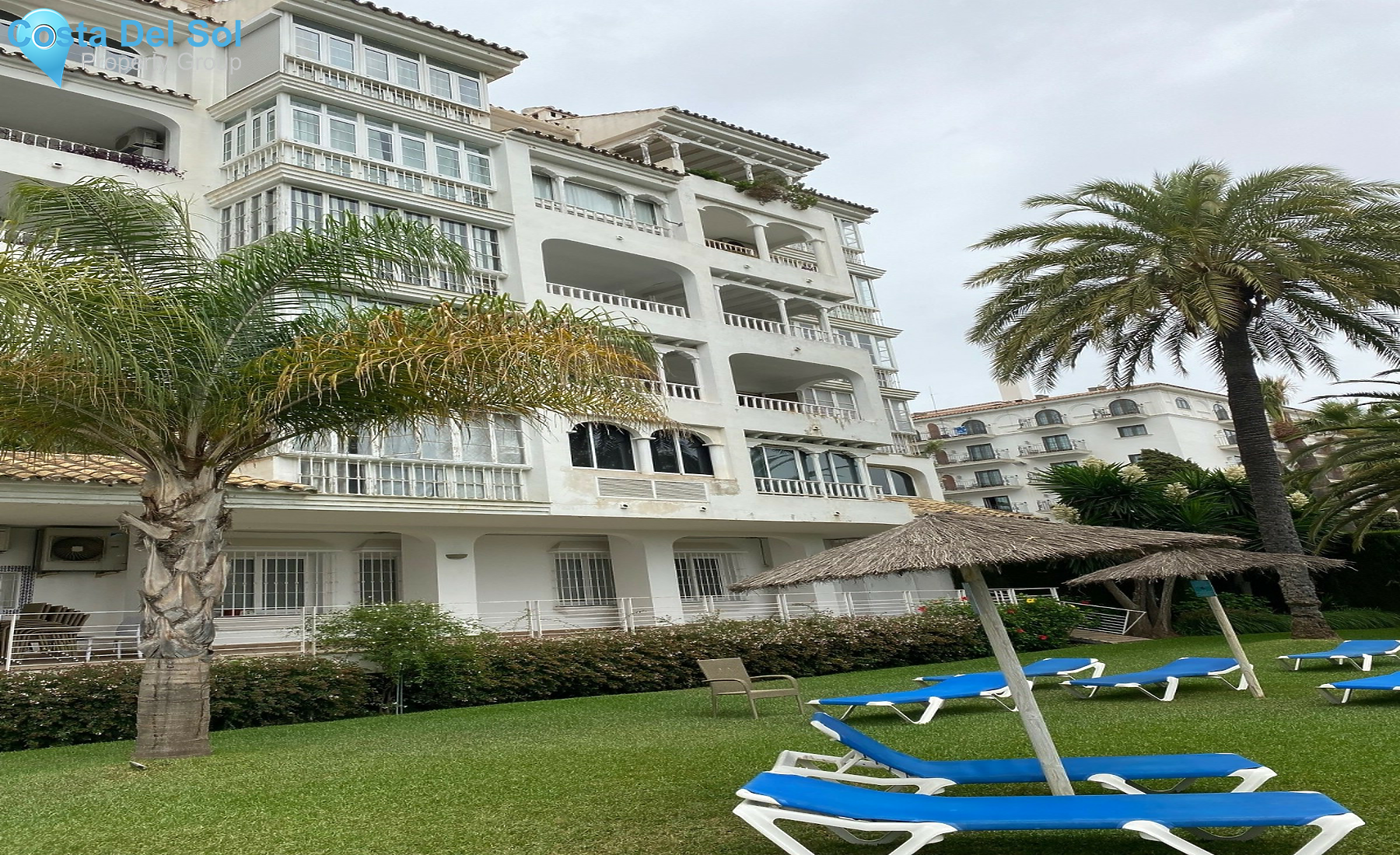 Middle Floor Apartment in Puerto Banús-1512519