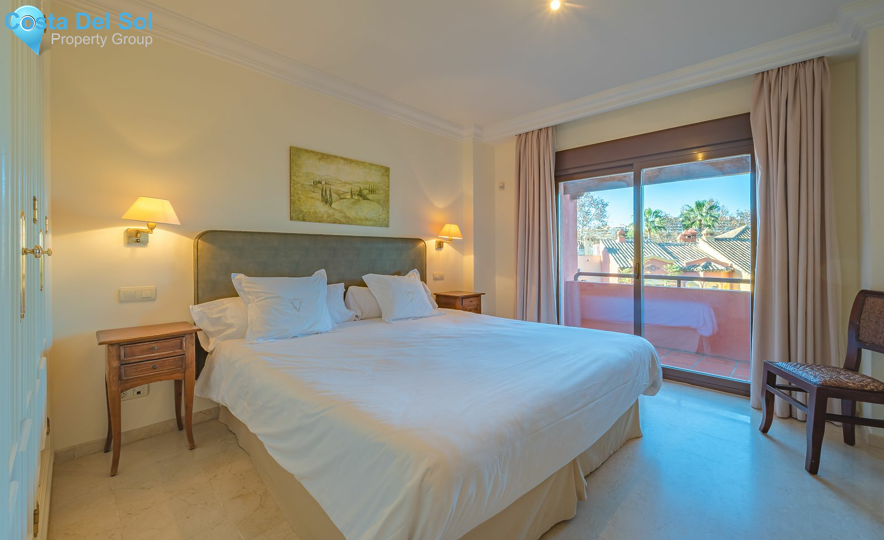 Middle Floor Apartment in Puerto Banús-1172409