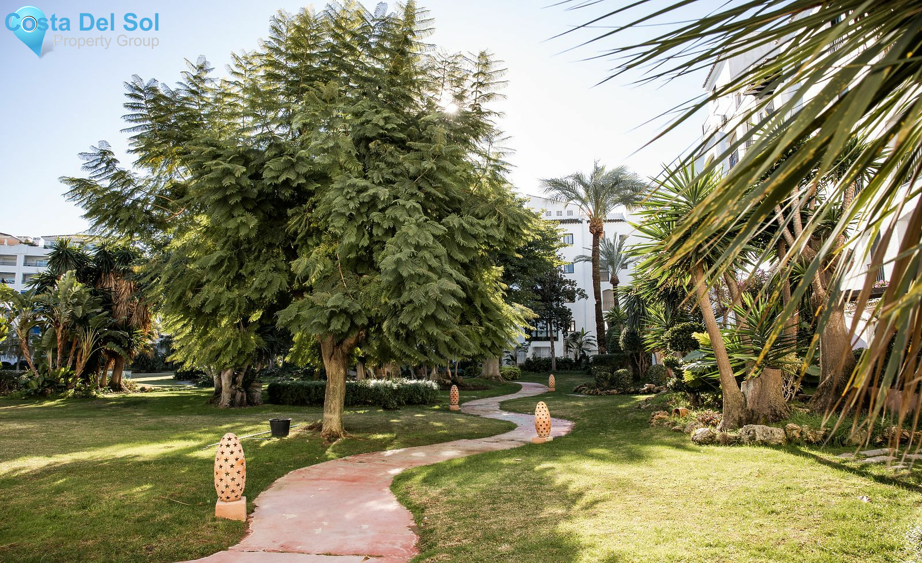 Middle Floor Apartment in Puerto Banús-1173088
