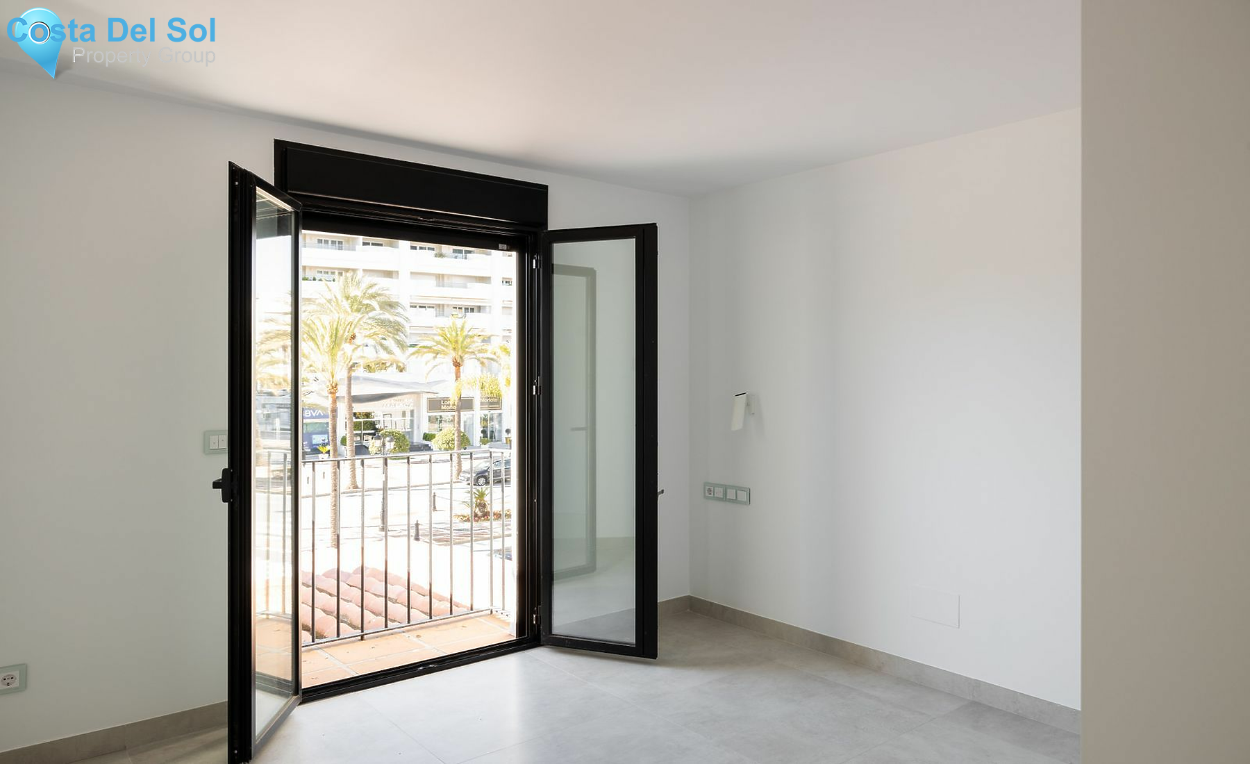 Middle Floor Apartment in Puerto Banús-1173089