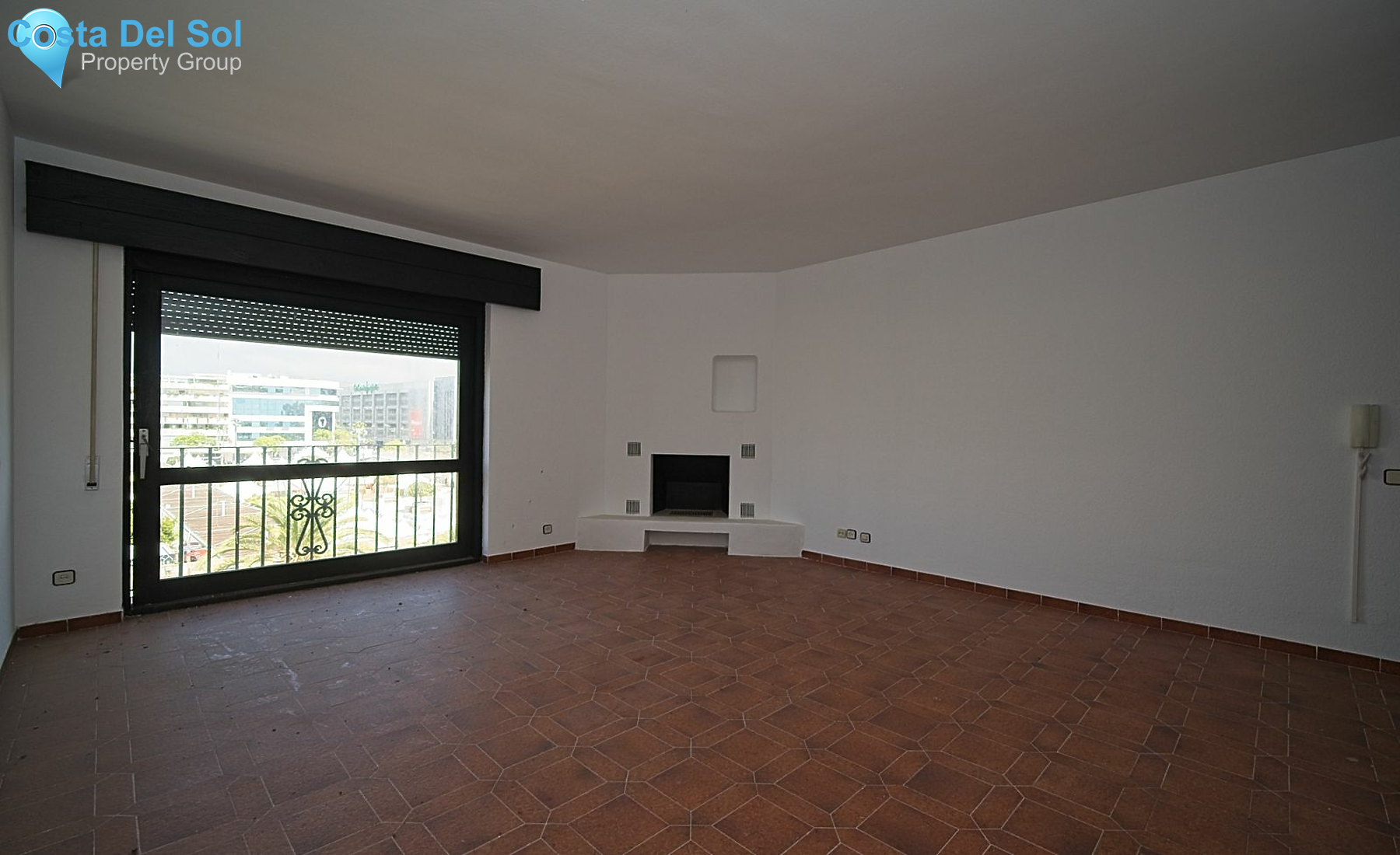 Middle Floor Apartment in Puerto Banús-1203467