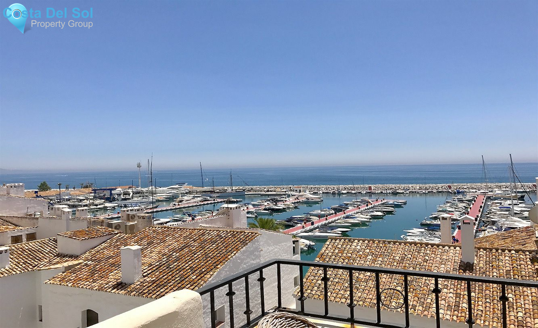 Middle Floor Apartment in Puerto Banús