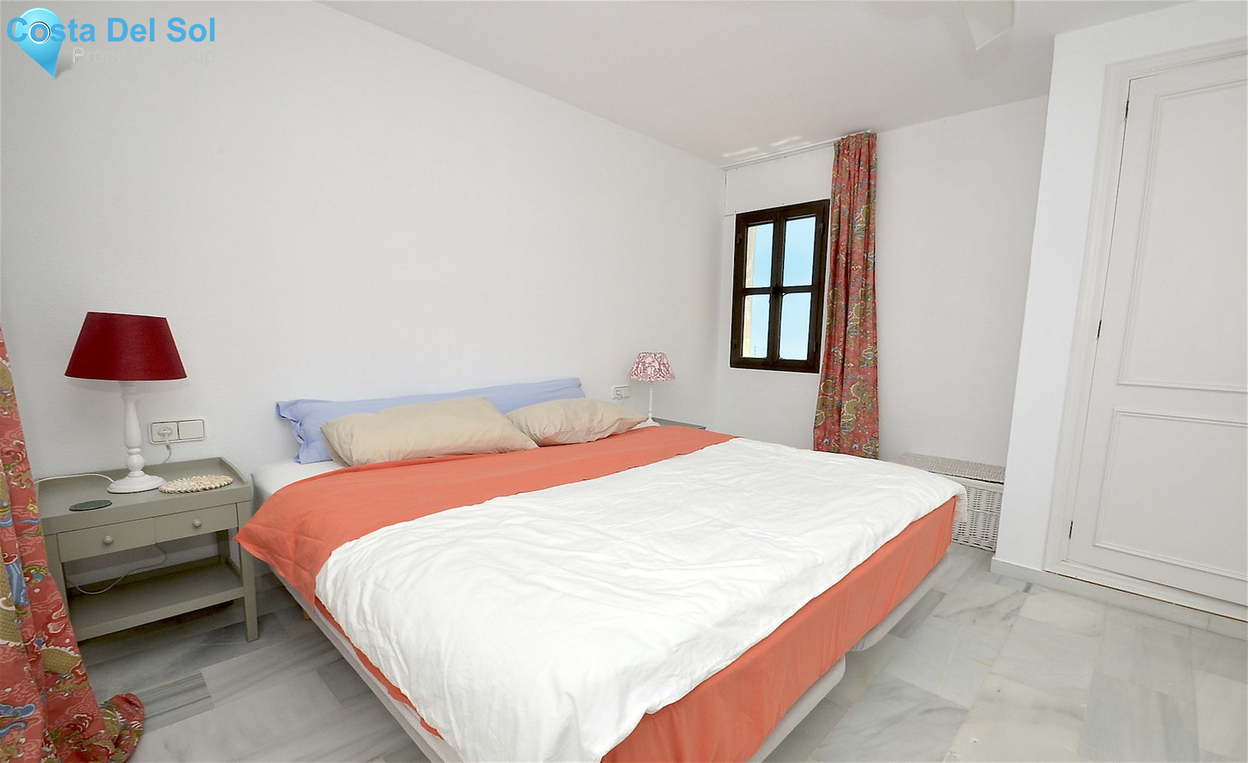 Middle Floor Apartment in Puerto Banús-1231042