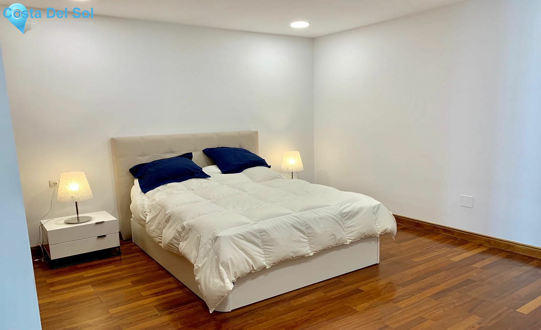 Middle Floor Apartment in Puerto Banús-1233162