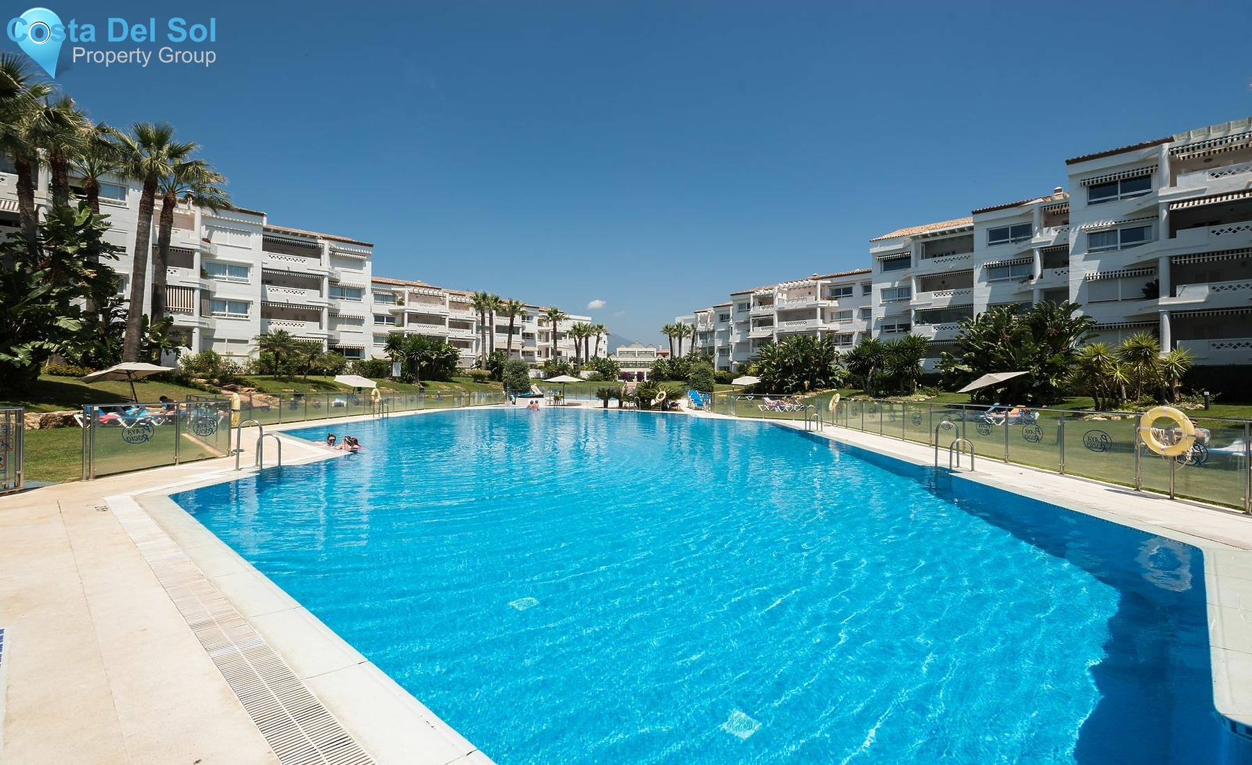 Middle Floor Apartment in Puerto Banús