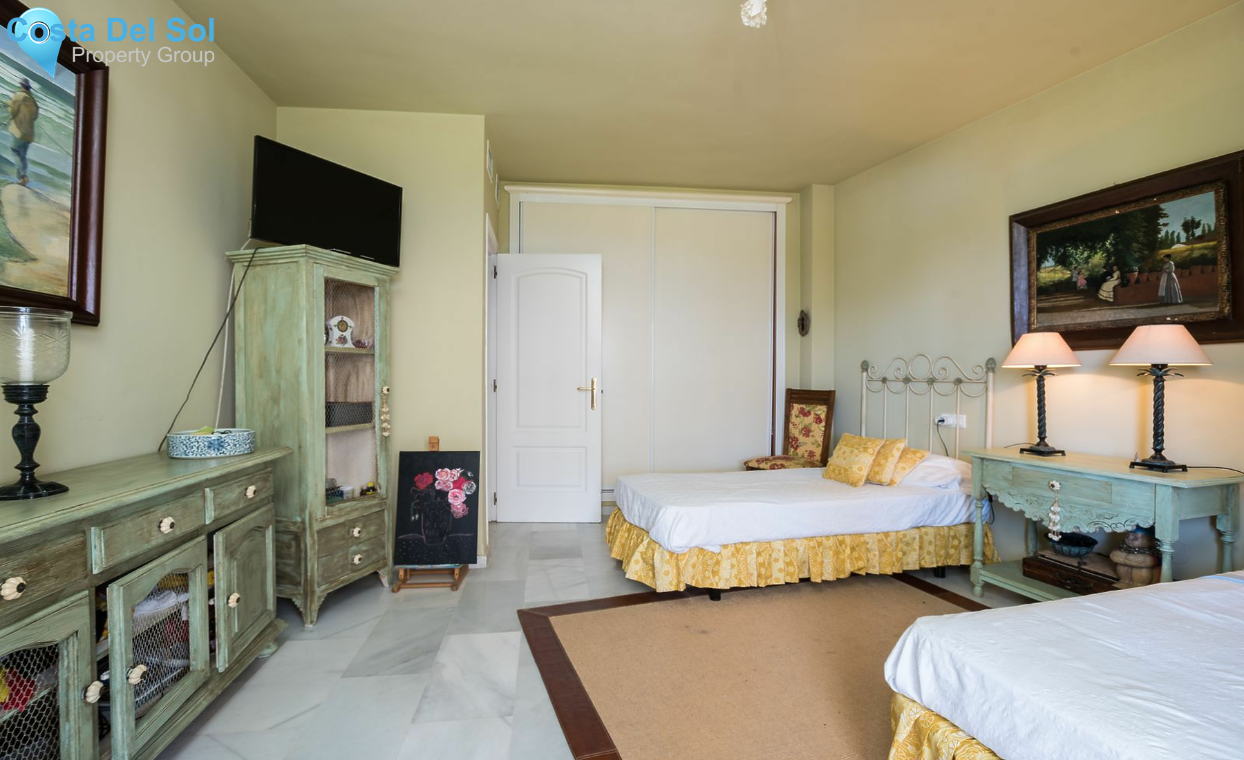 Middle Floor Apartment in Puerto Banús-1427899
