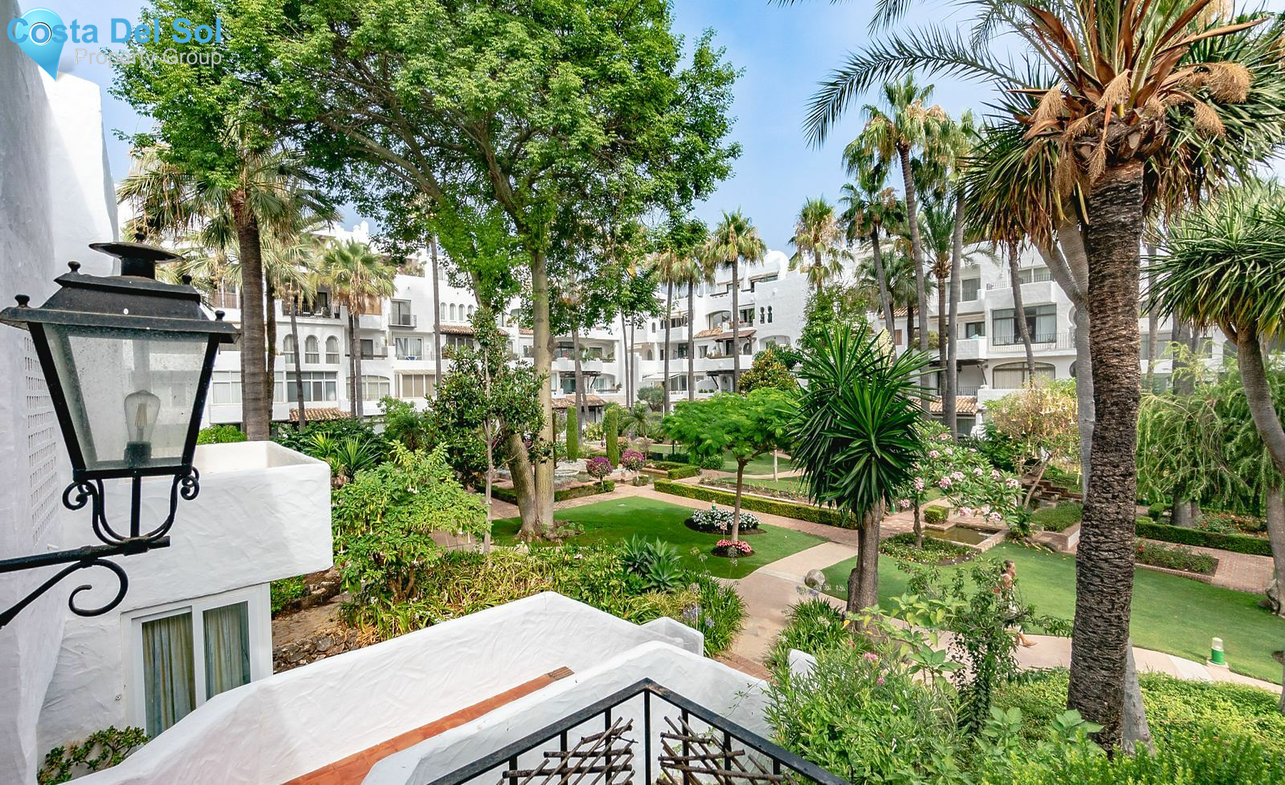 Middle Floor Apartment in Puerto Banús-1441501