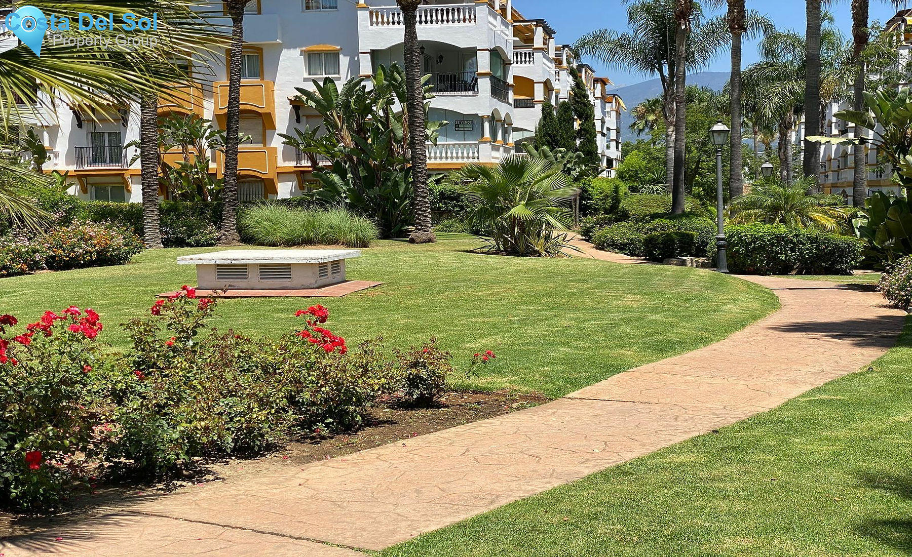Middle Floor Apartment in Puerto Banús-1472982