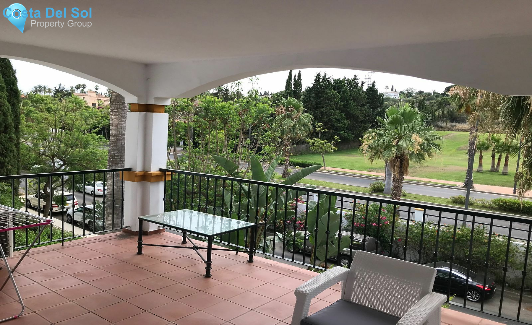 Middle Floor Apartment in Puerto Banús-1472983