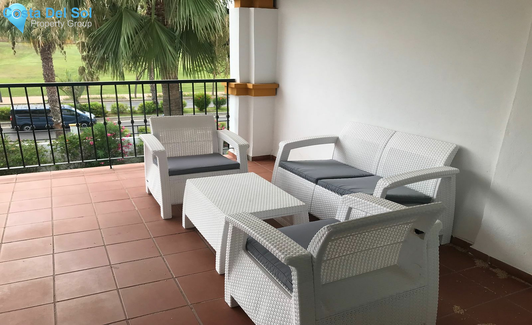 Middle Floor Apartment in Puerto Banús-1472984