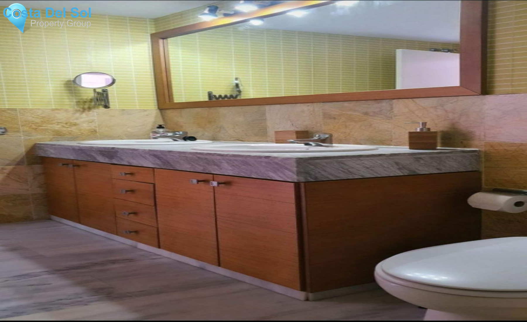 Middle Floor Apartment in Puerto Banús-1550339
