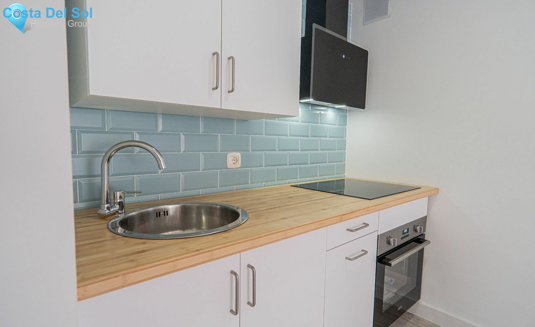 Middle Floor Apartment in Rincón de la Victoria-1548031
