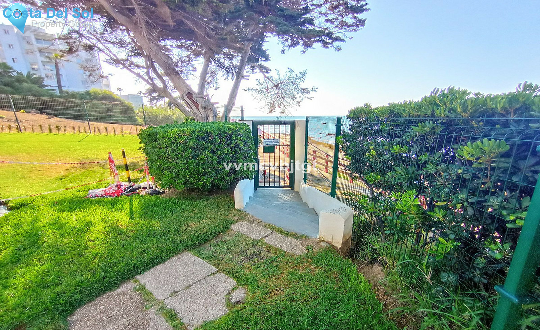 Middle Floor Apartment in Riviera del Sol-1414423