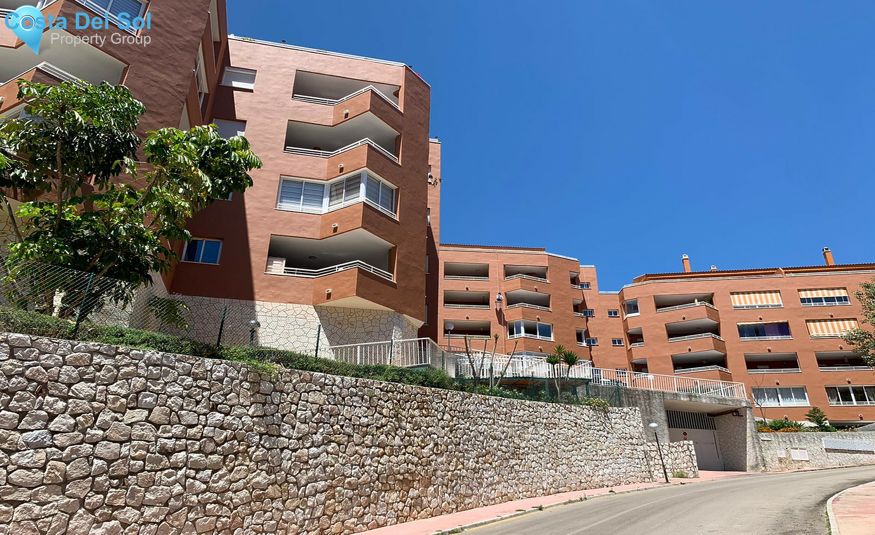 Middle Floor Apartment in Riviera del Sol-1451037