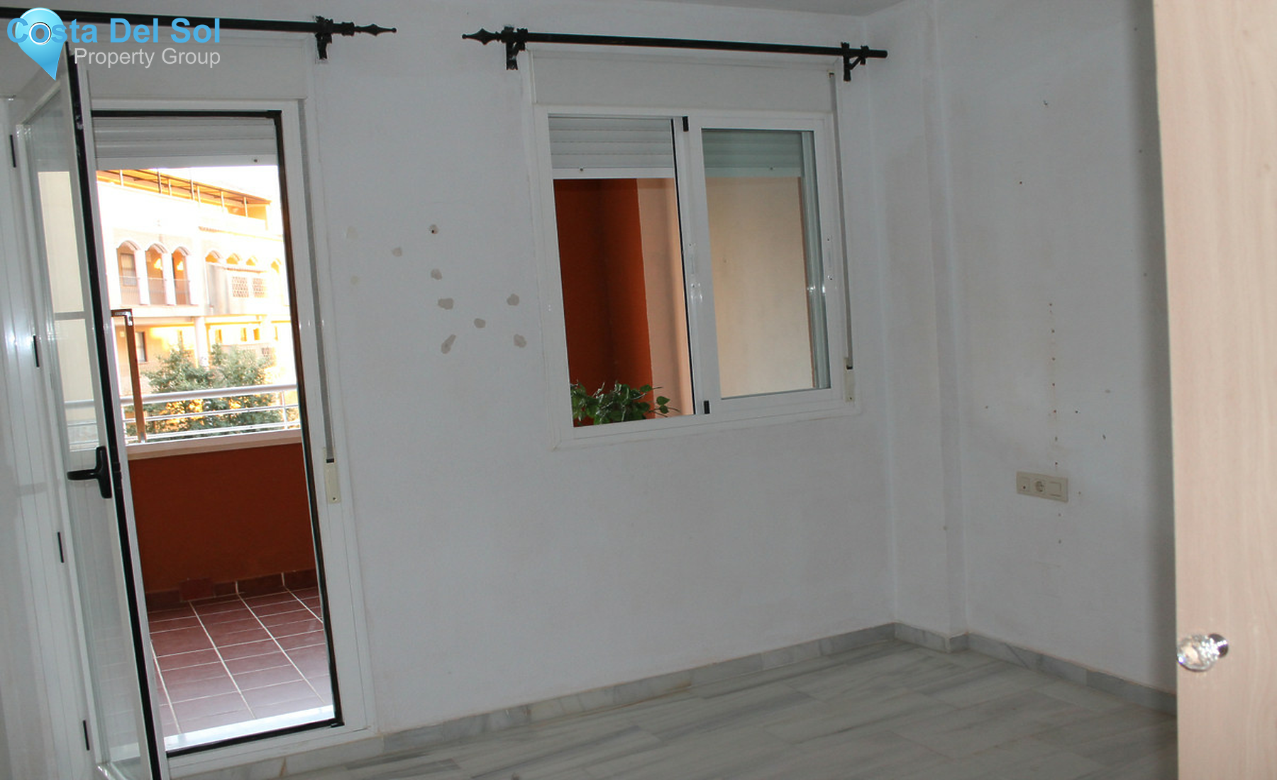 Middle Floor Apartment in Riviera del Sol-1451042