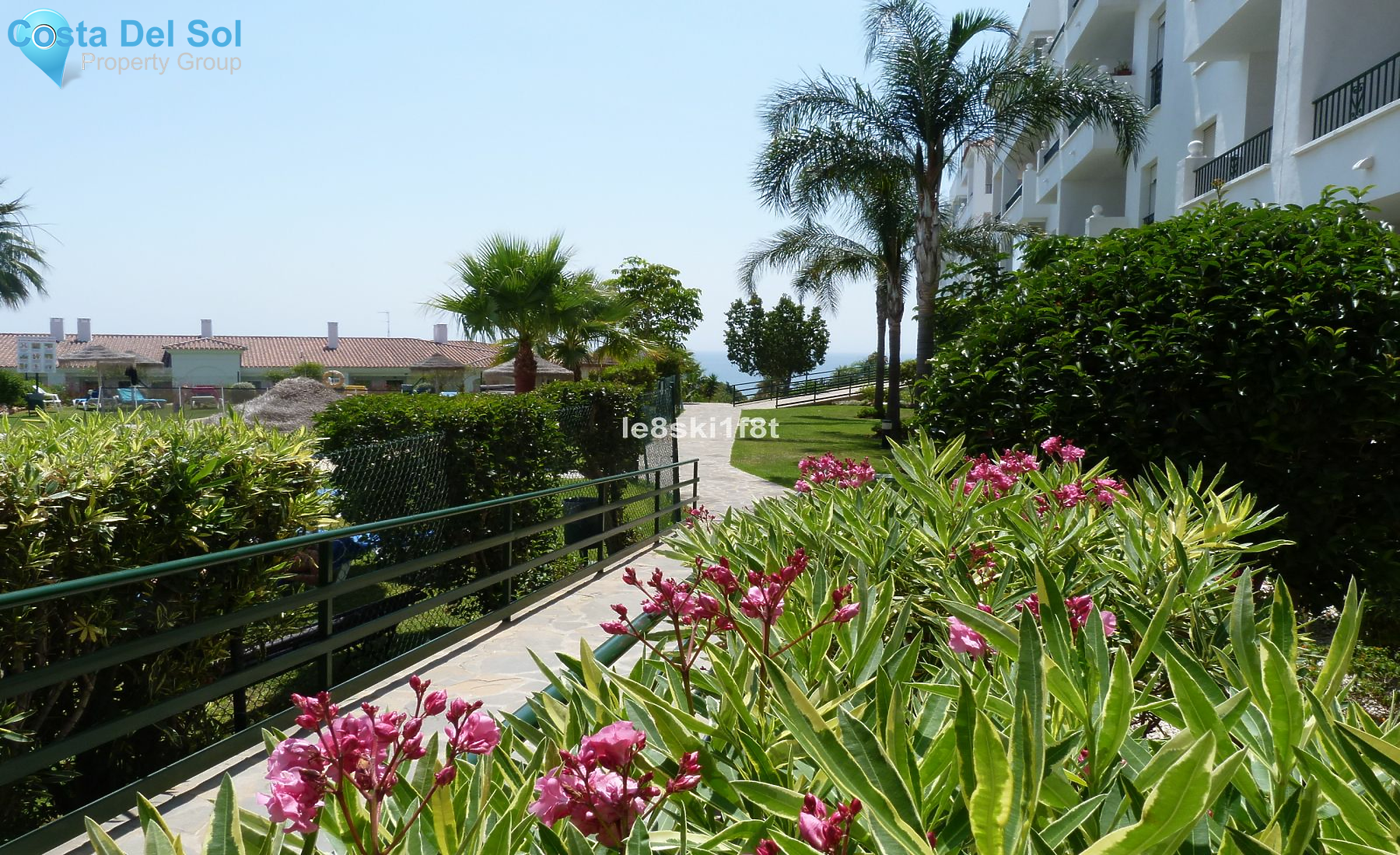 Middle Floor Apartment in Riviera del Sol-1206961