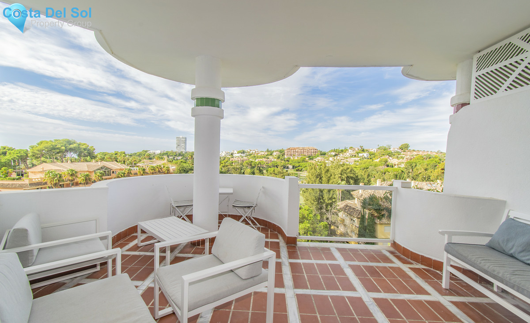 Middle Floor Apartment in Río Real-1438124