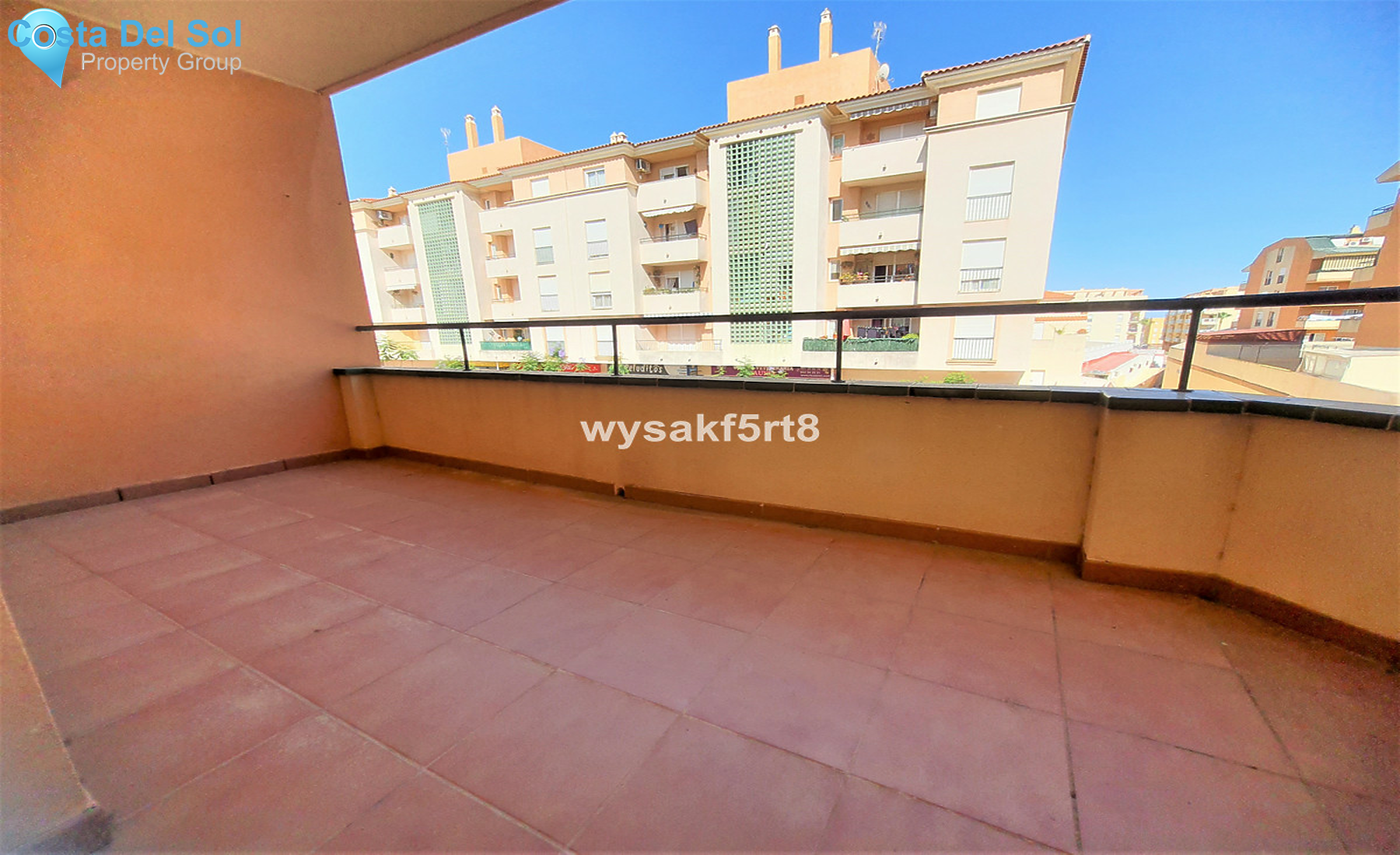 Middle Floor Apartment in San Luis de Sabinillas-1285493
