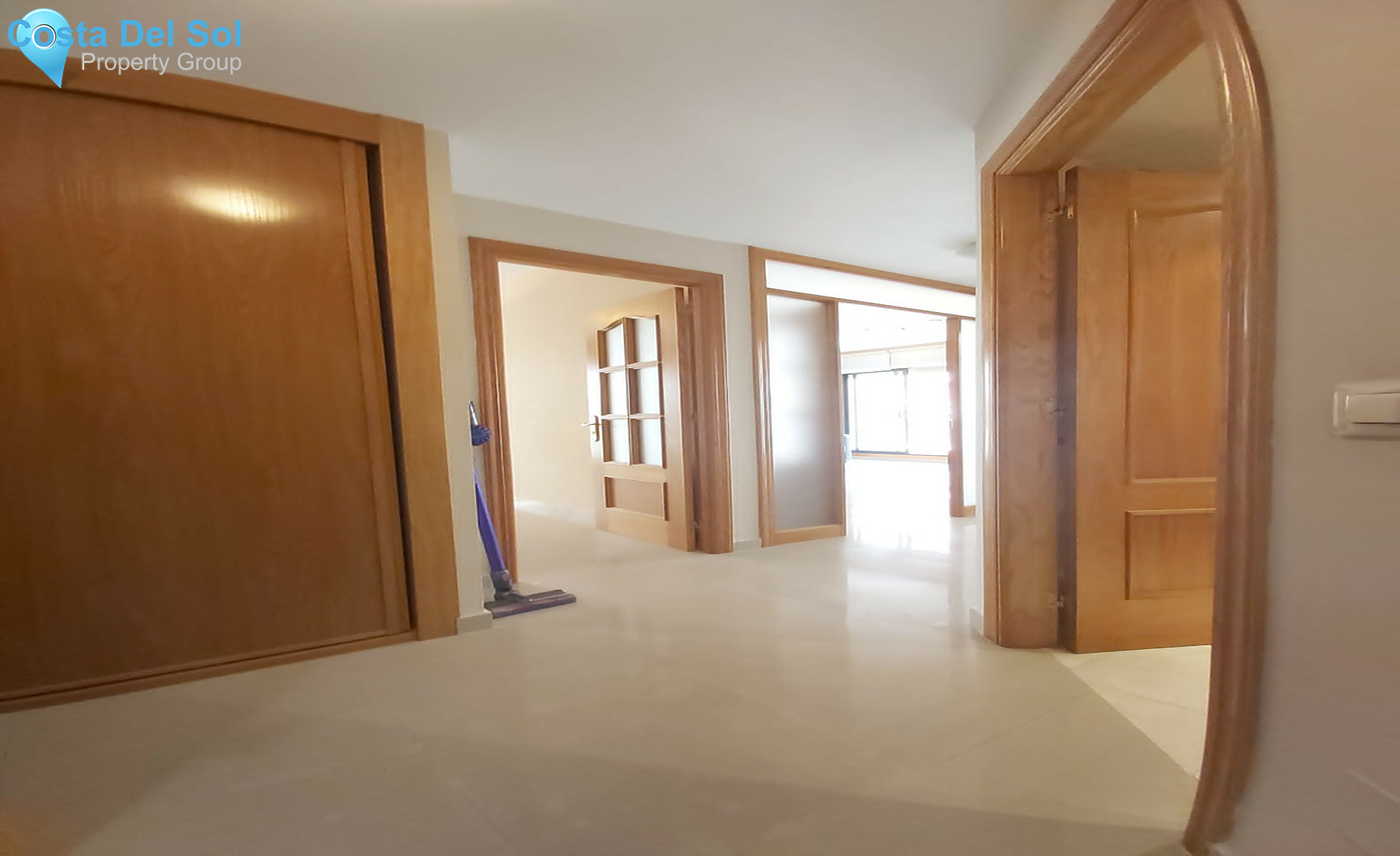 Middle Floor Apartment in San Luis de Sabinillas-1347280