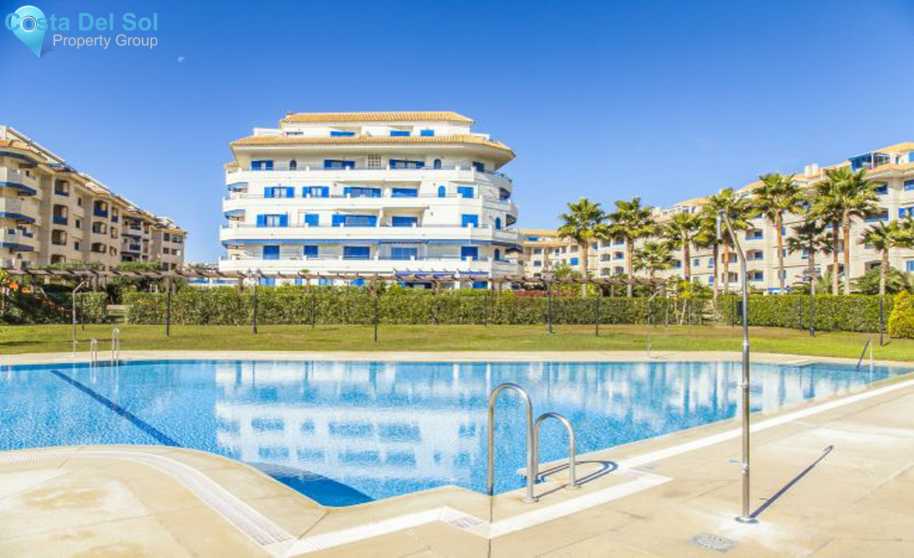Middle Floor Apartment in San Luis de Sabinillas-1356700