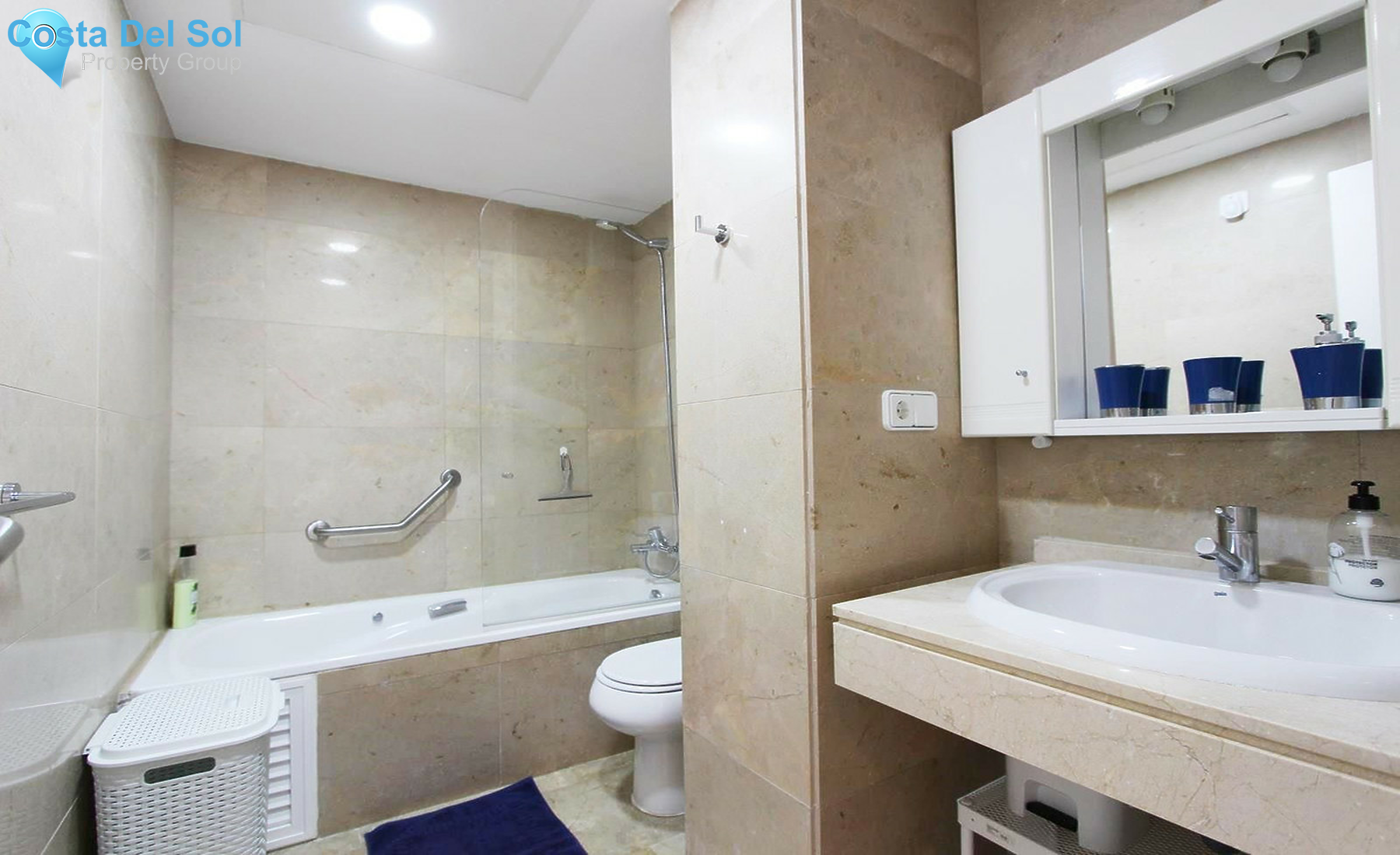 Middle Floor Apartment in San Luis de Sabinillas-1508868