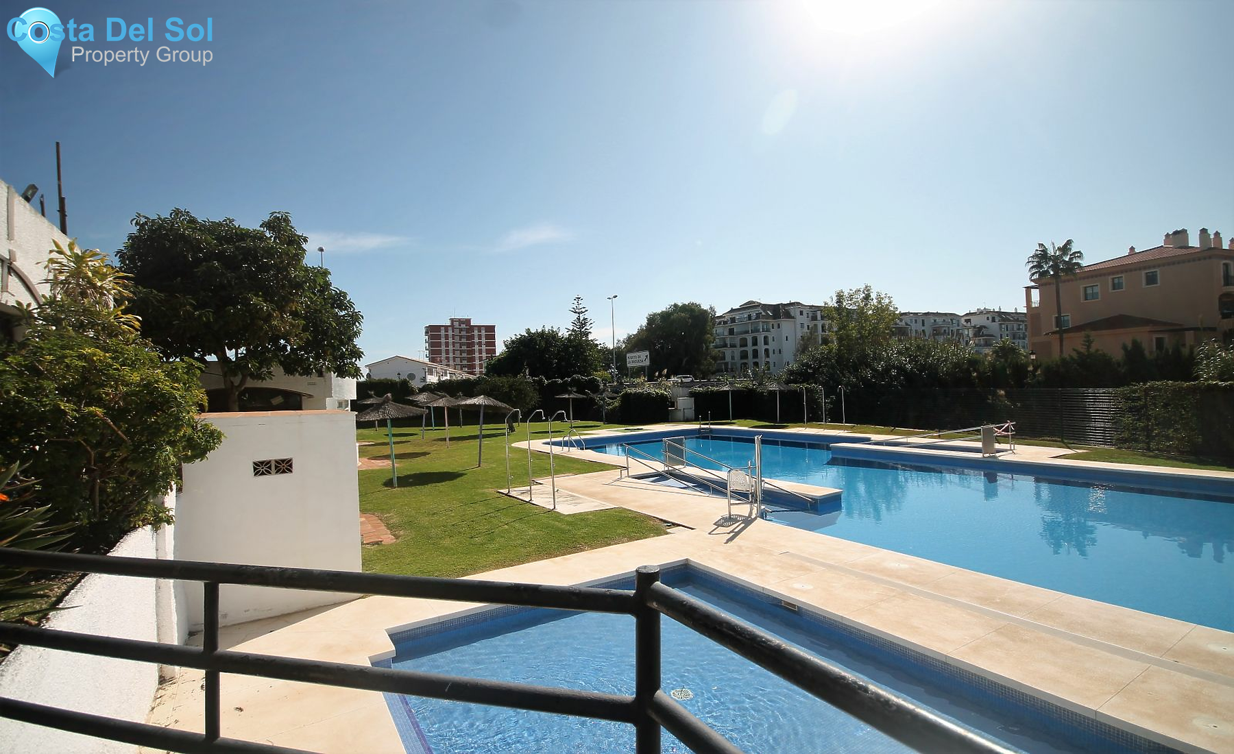 Middle Floor Apartment in San Luis de Sabinillas-1127522