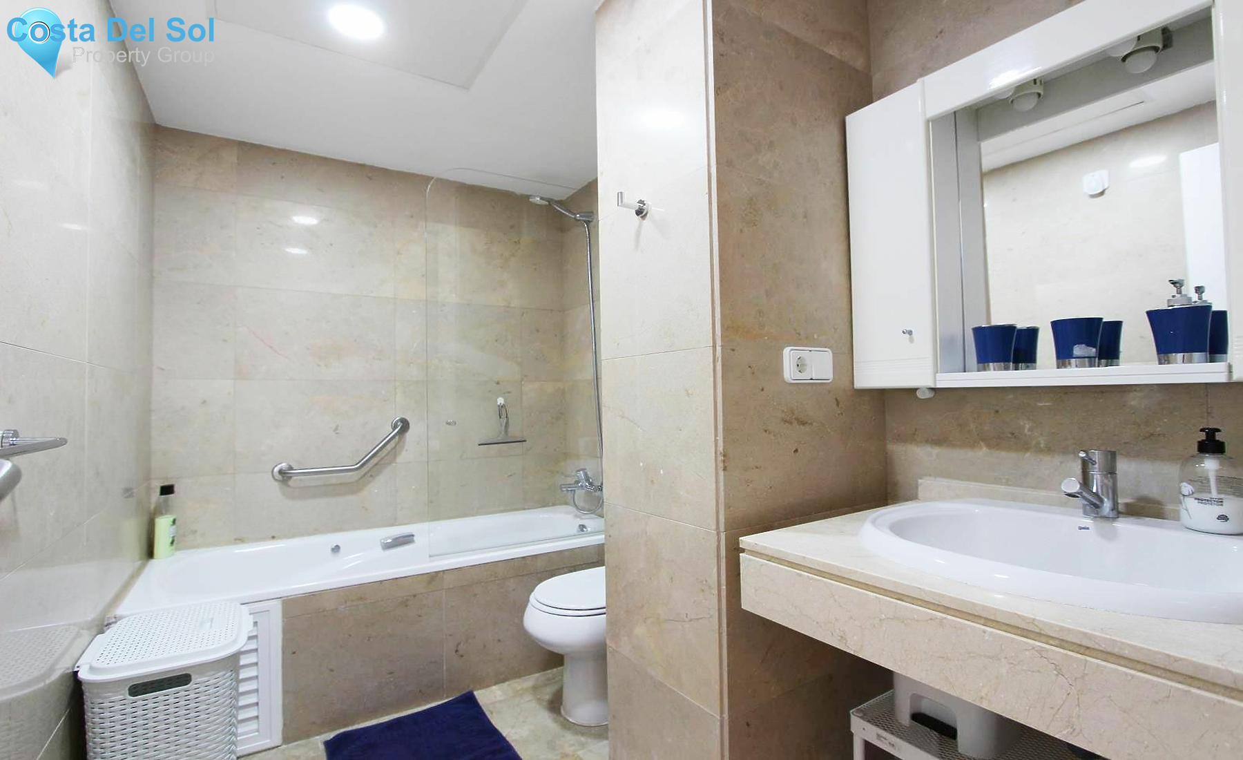 Middle Floor Apartment in San Luis de Sabinillas-1484680