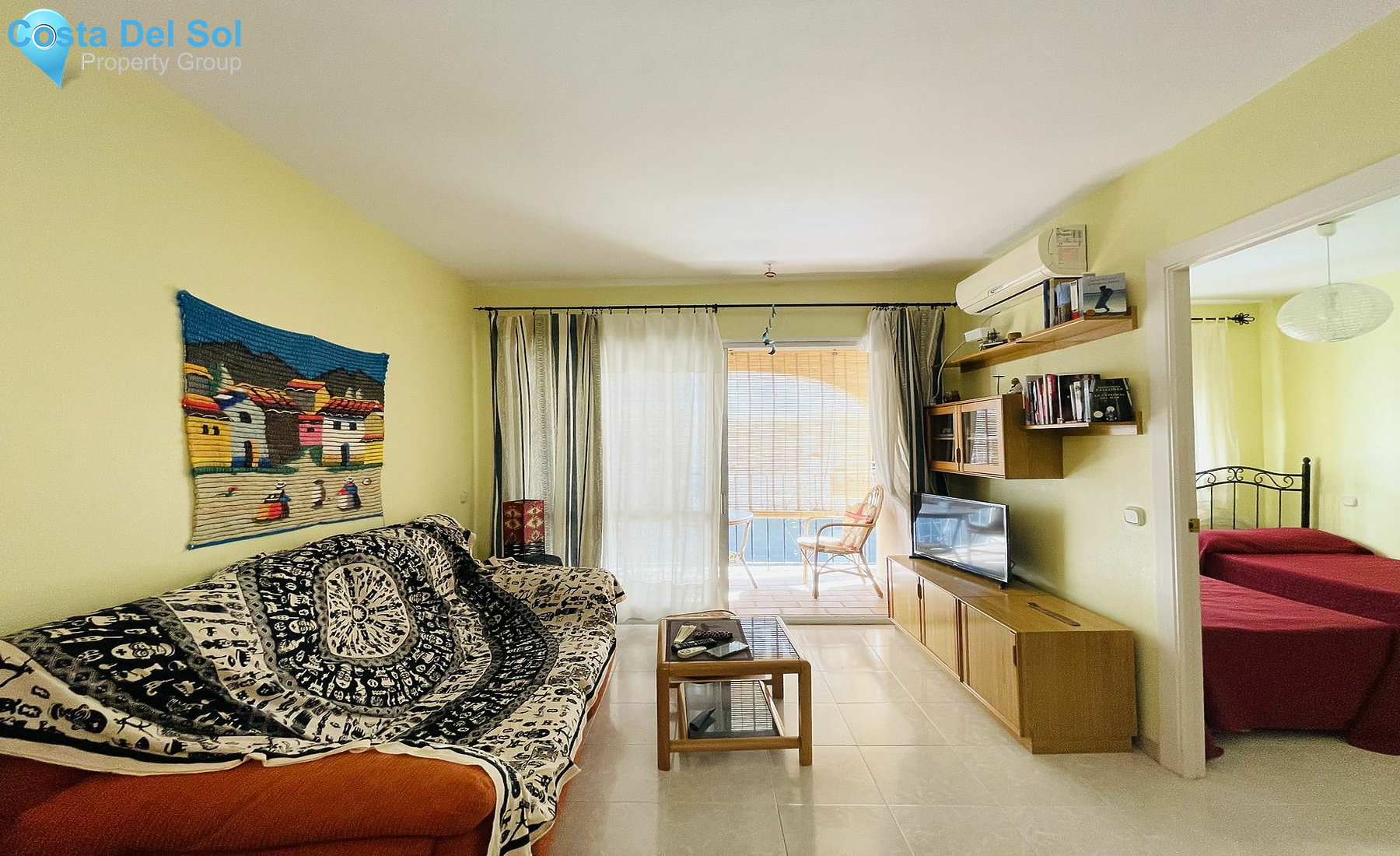 Middle Floor Apartment in San Luis de Sabinillas-1485812