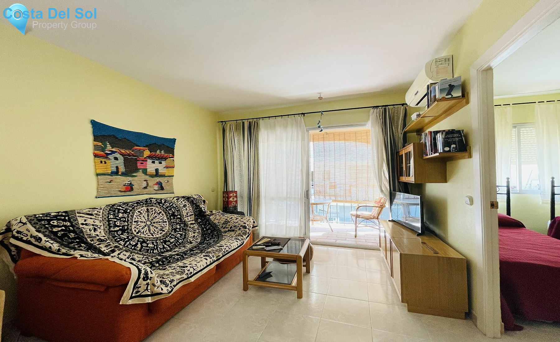 Middle Floor Apartment in San Luis de Sabinillas-1485815