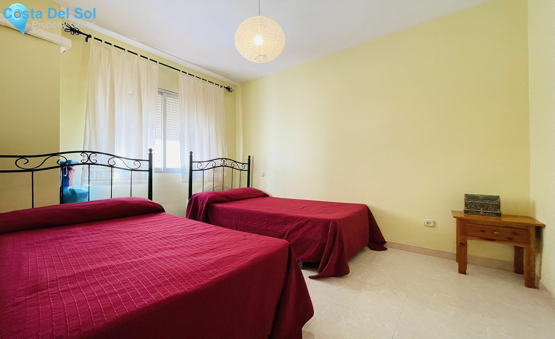 Middle Floor Apartment in San Luis de Sabinillas-1485817