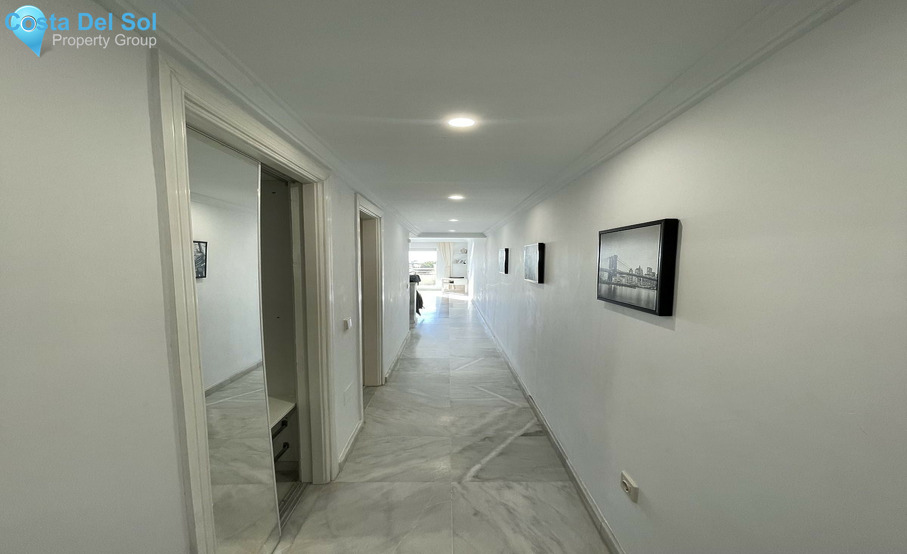 Middle Floor Apartment in The Golden Mile-1555894