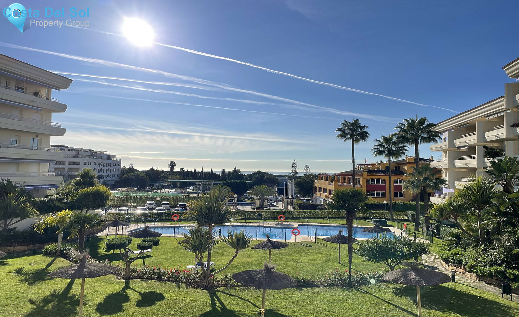 Middle Floor Apartment in The Golden Mile-1555895