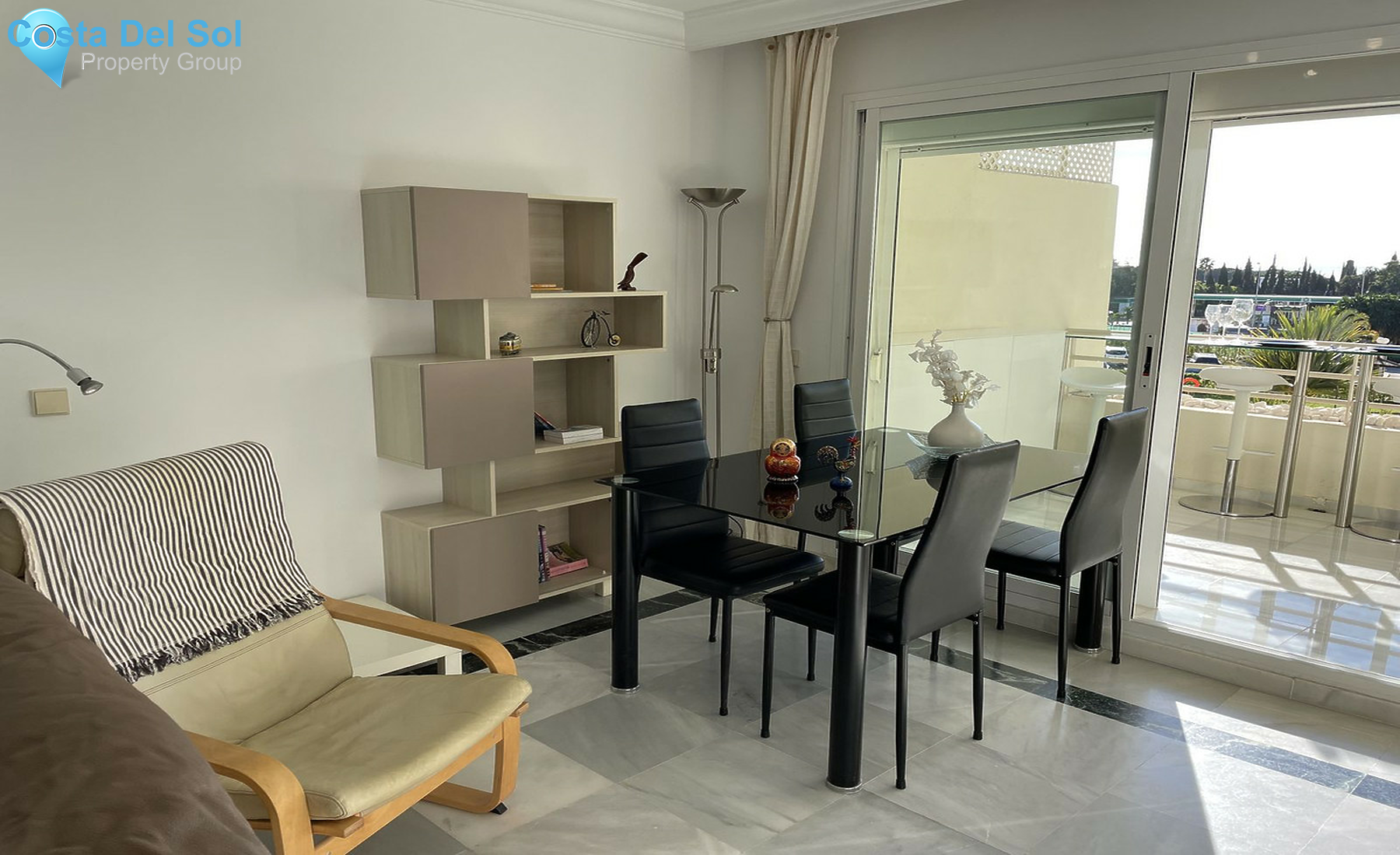 Middle Floor Apartment in The Golden Mile-1555898
