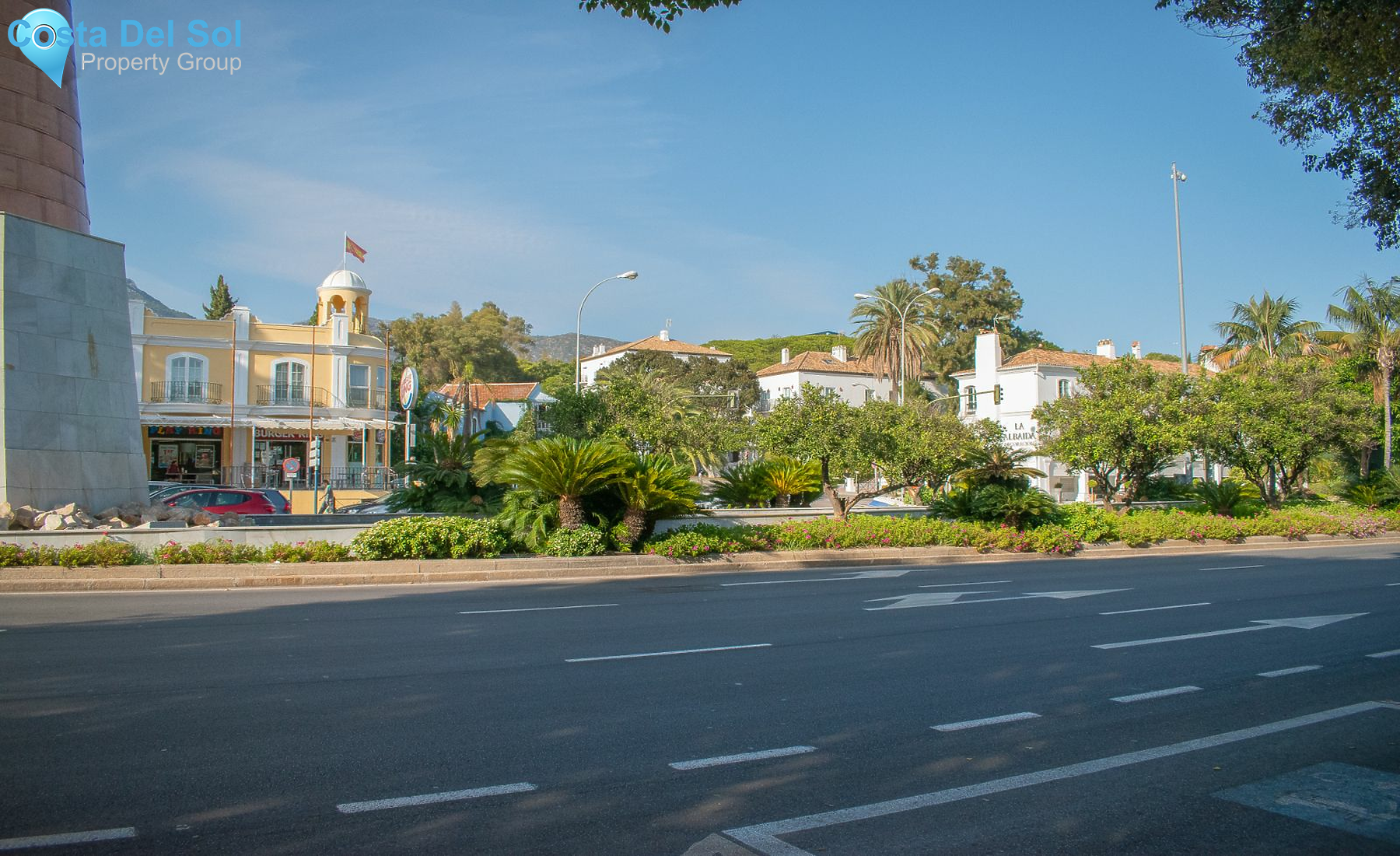 Middle Floor Apartment in The Golden Mile-1211272