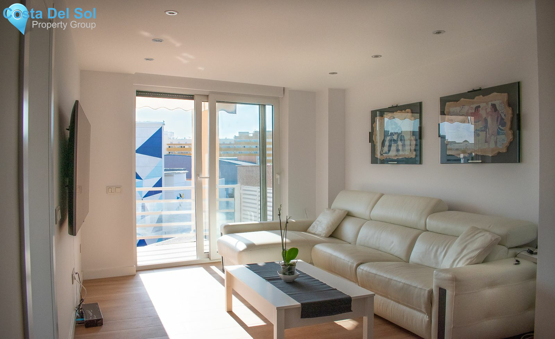 Middle Floor Apartment in The Golden Mile-1211257