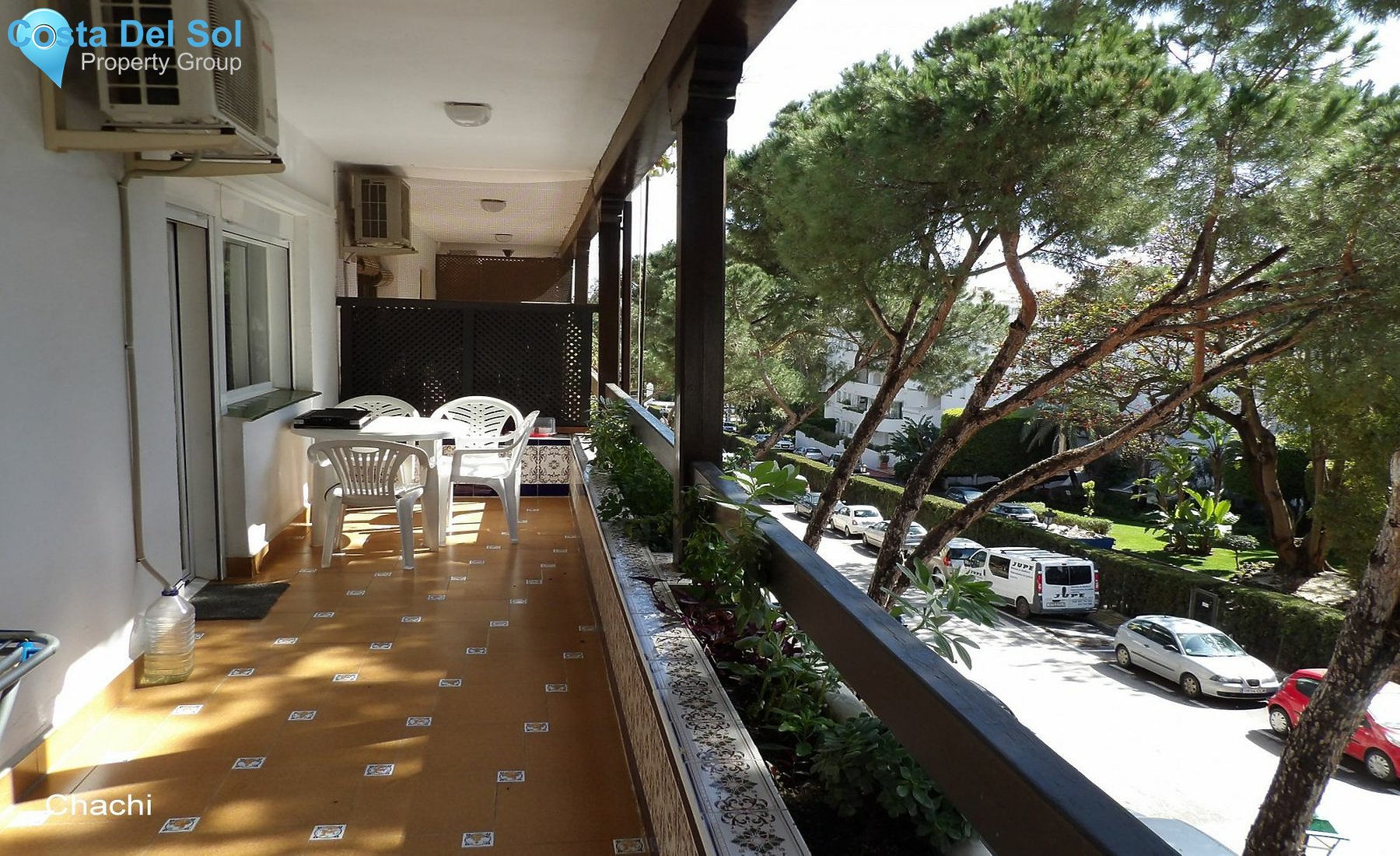 Middle Floor Apartment in The Golden Mile-1465199