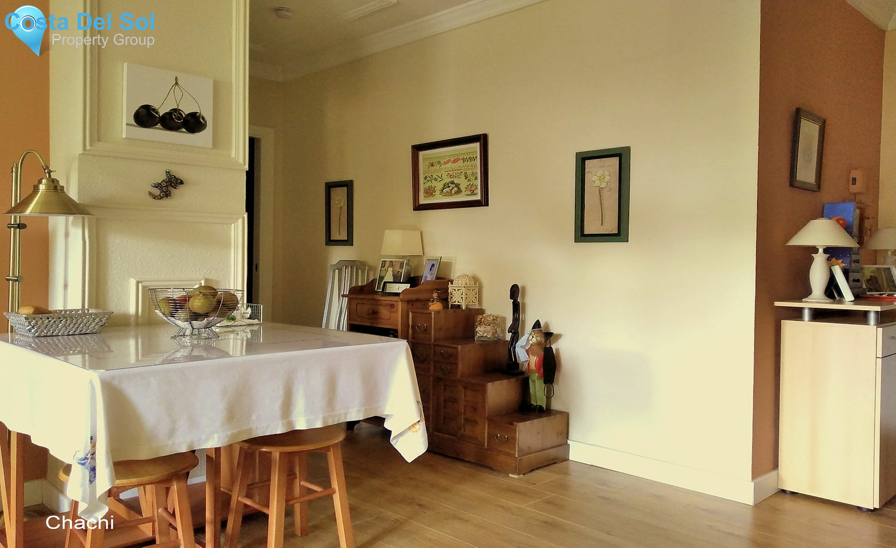 Middle Floor Apartment in The Golden Mile-1465207