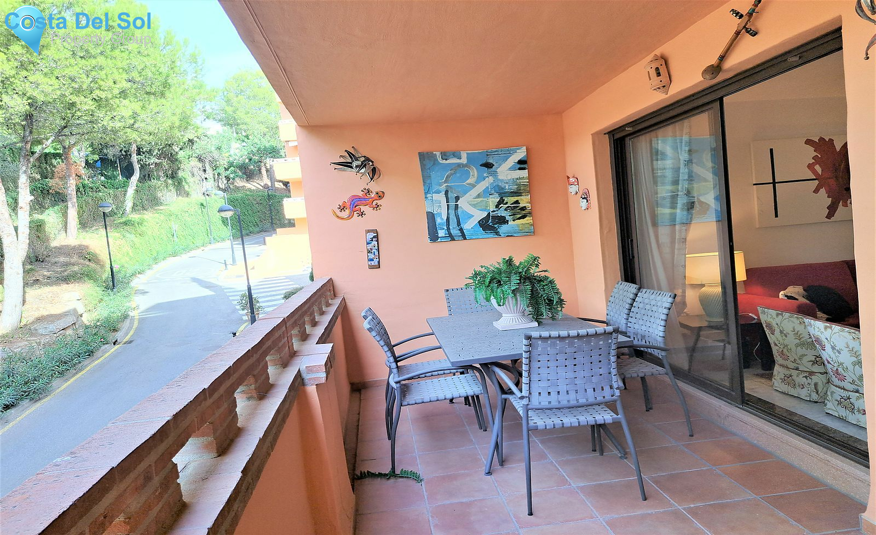 Middle Floor Apartment in The Golden Mile-1483508