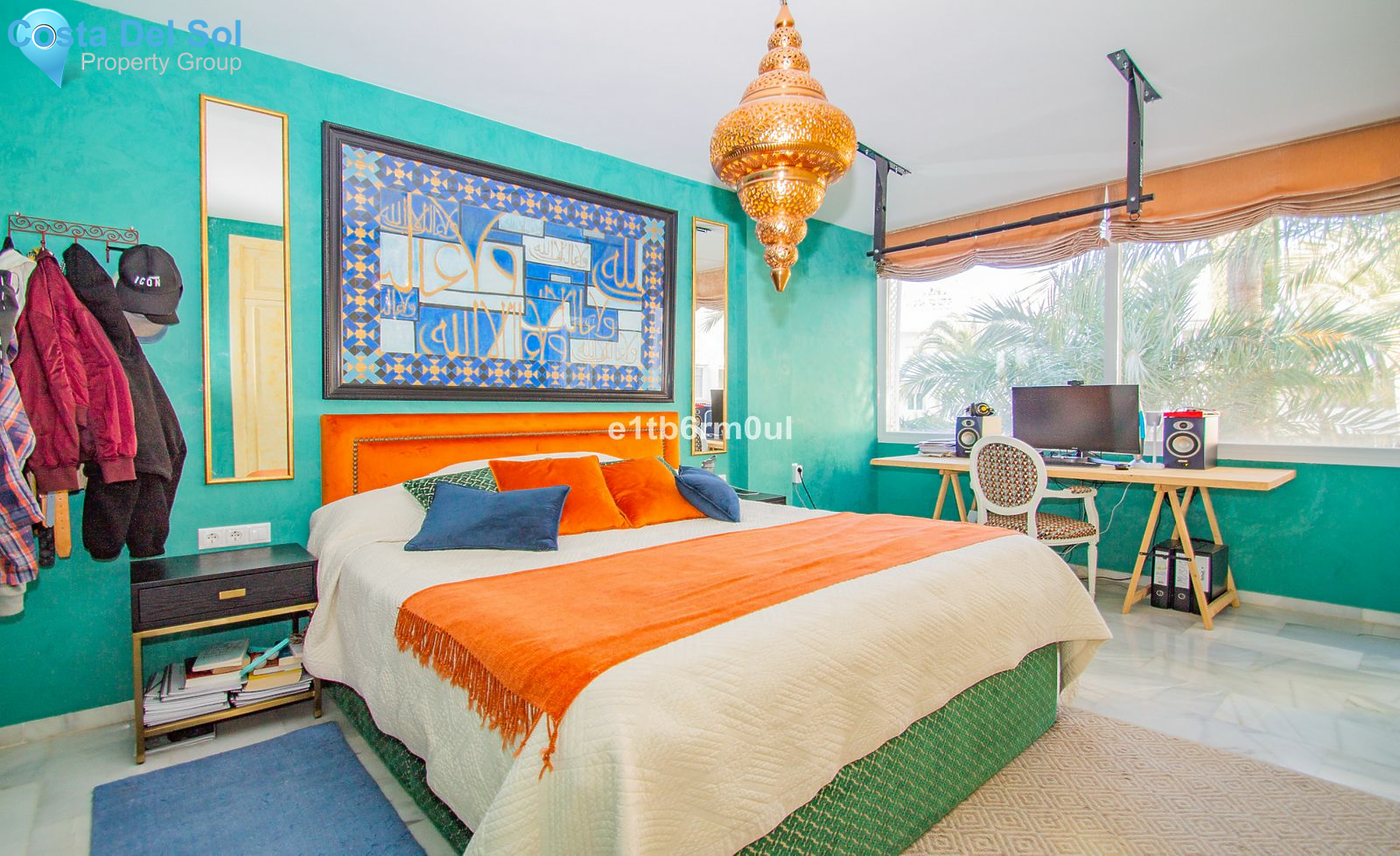 Middle Floor Apartment in The Golden Mile-1530567