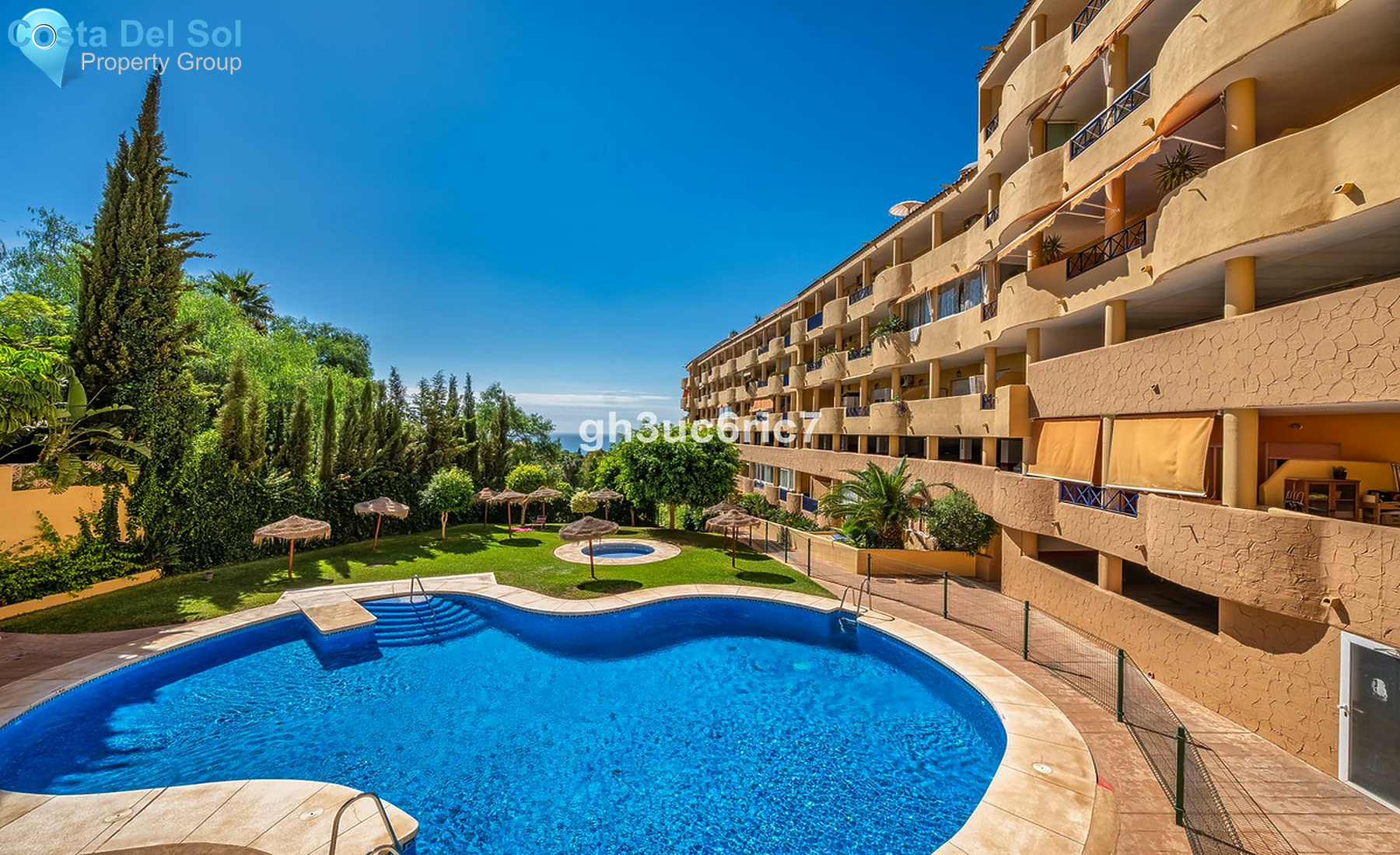 Middle Floor Apartment in Torreblanca-1439884