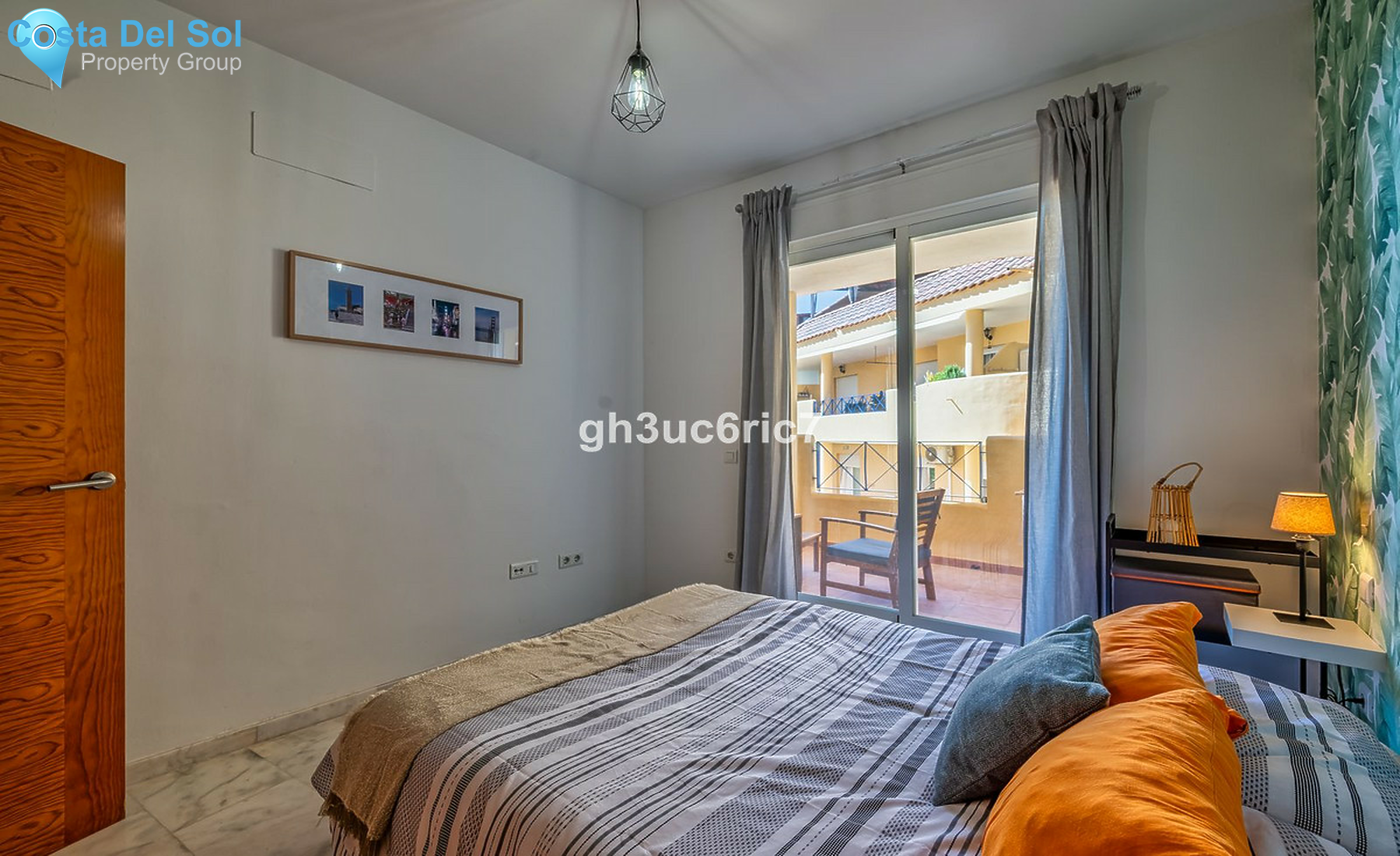 Middle Floor Apartment in Torreblanca-1439873