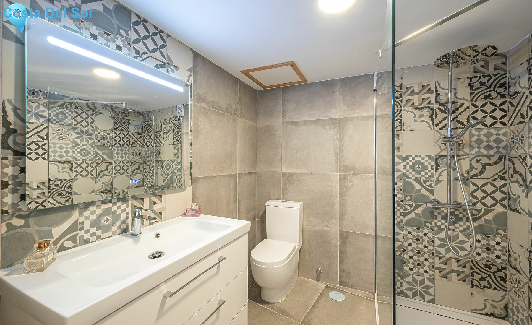 Middle Floor Apartment in Torreblanca-1201084