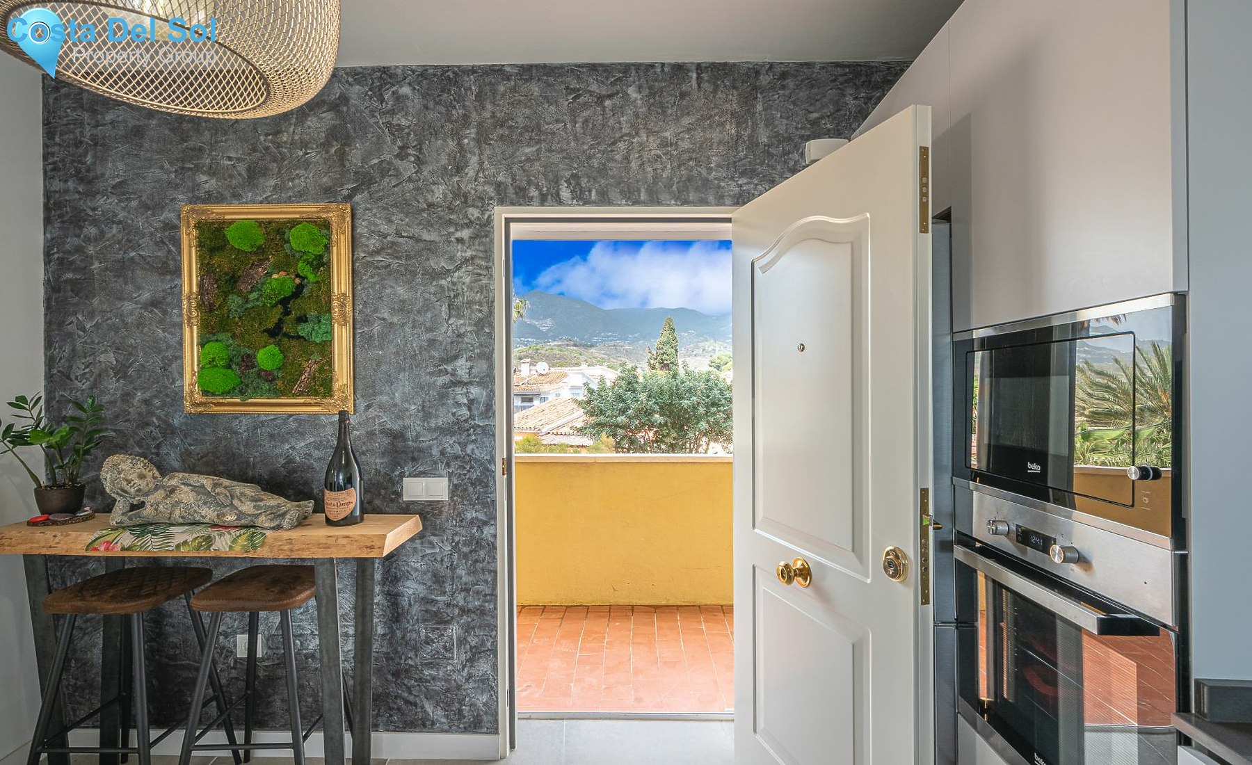 Middle Floor Apartment in Torreblanca-1201078