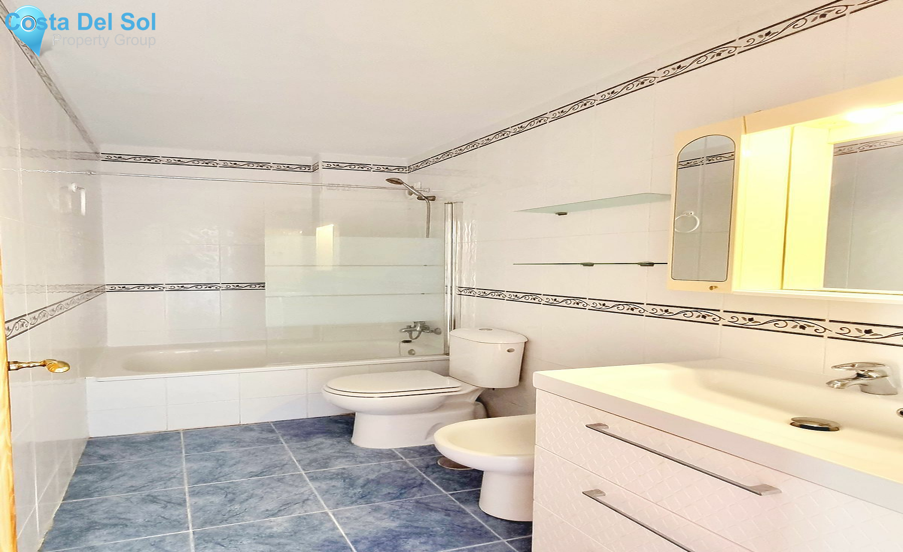 Middle Floor Apartment in Torreblanca-1463674