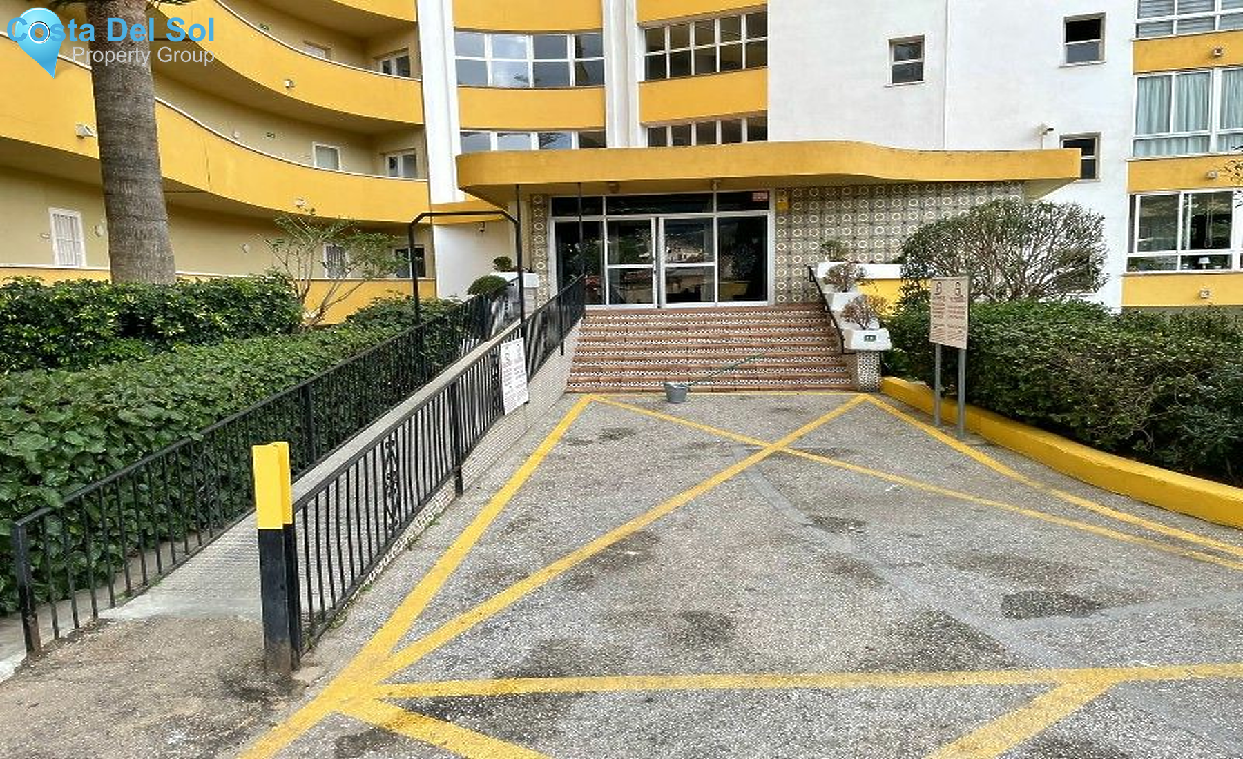 Middle Floor Apartment in Torreblanca-1514056