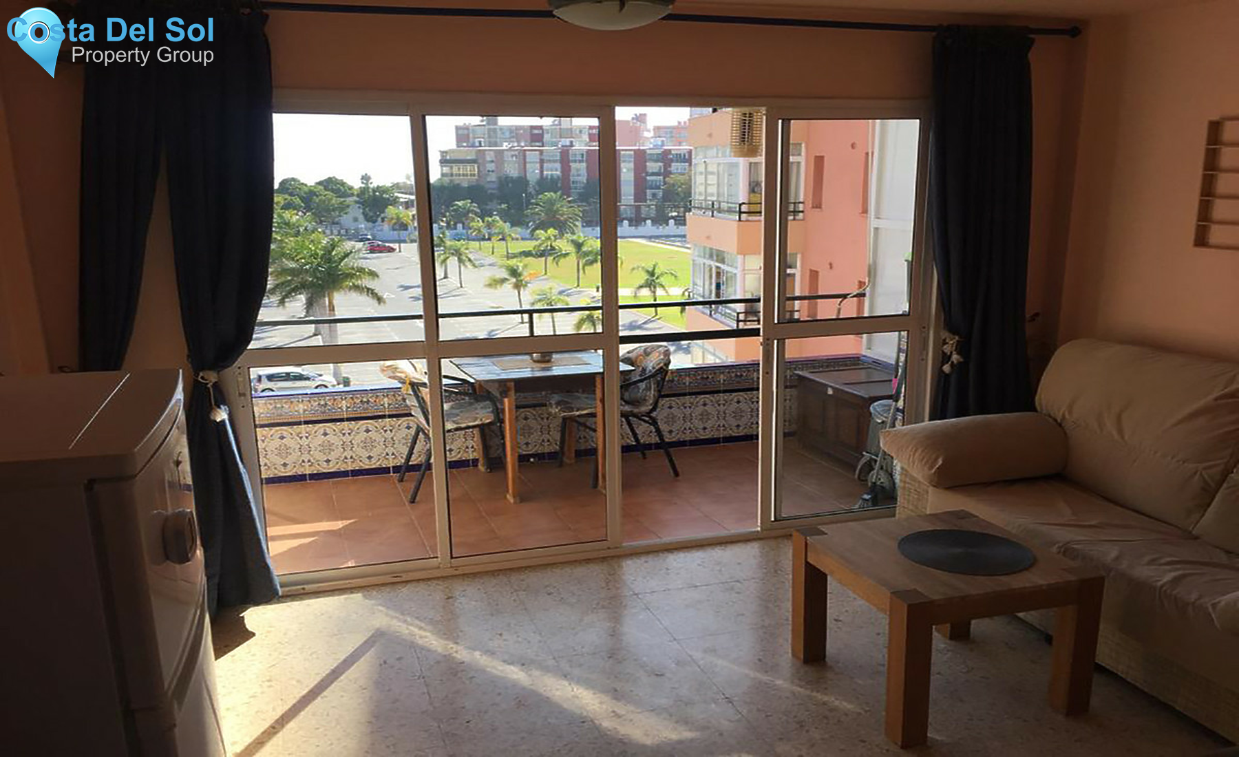 Middle Floor Apartment in Torremolinos Centro